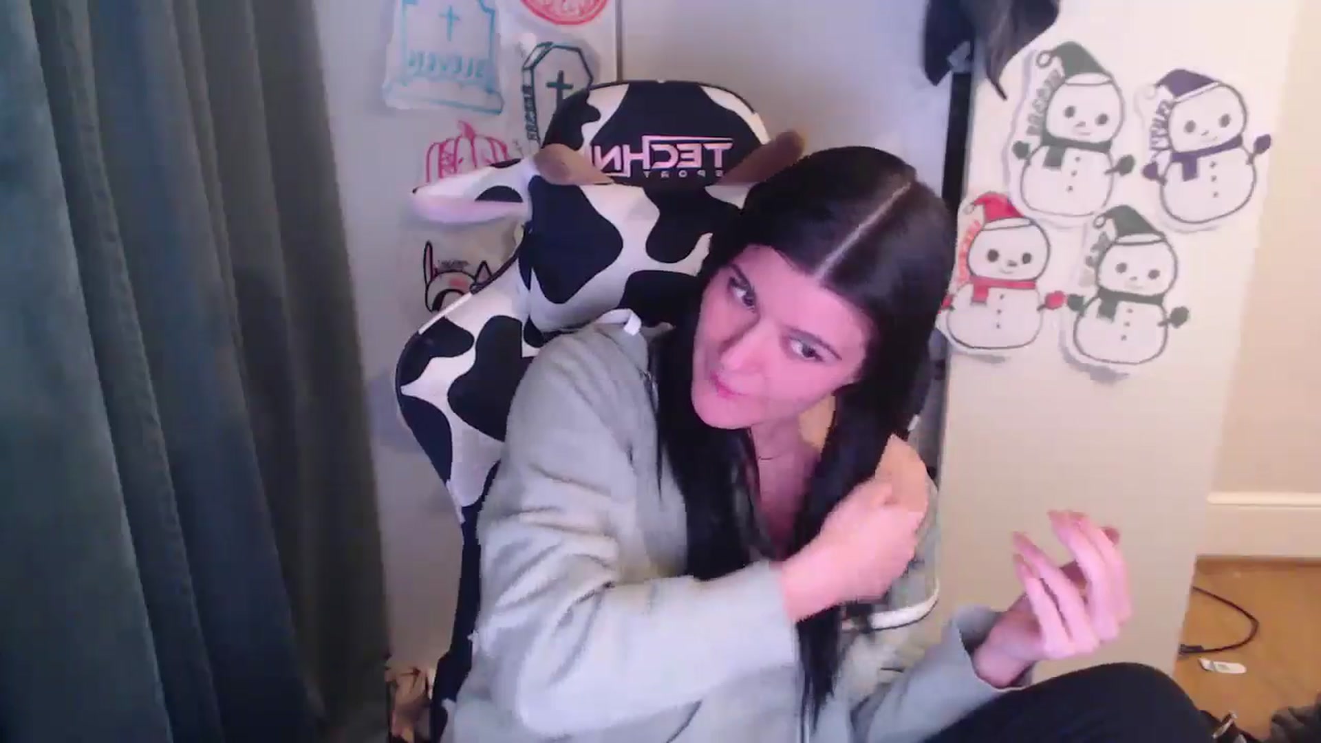 Gallery image thumbnail from Psychobaby's myfreecams stream on, 12/13/2025, 06:53 image 6 of 20