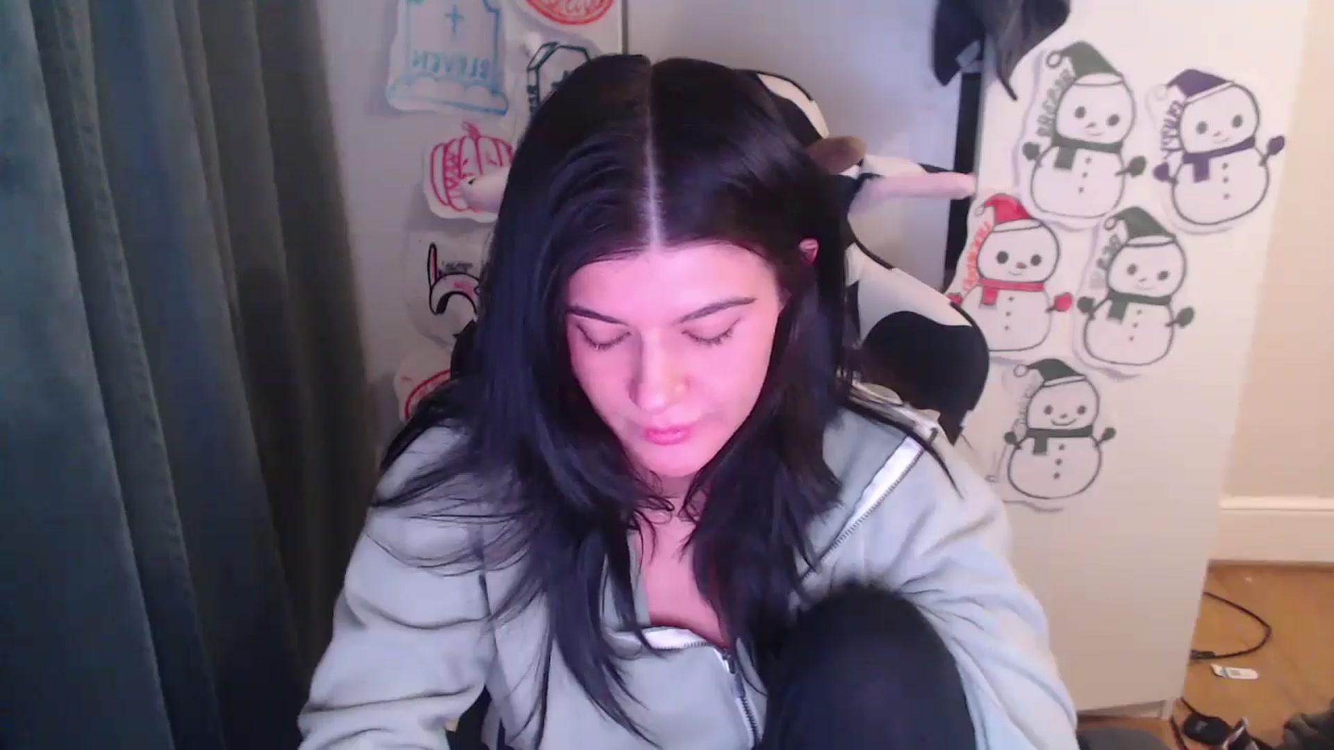 Gallery image thumbnail from Psychobaby's myfreecams stream on, 12/13/2025, 06:53 image 17 of 20