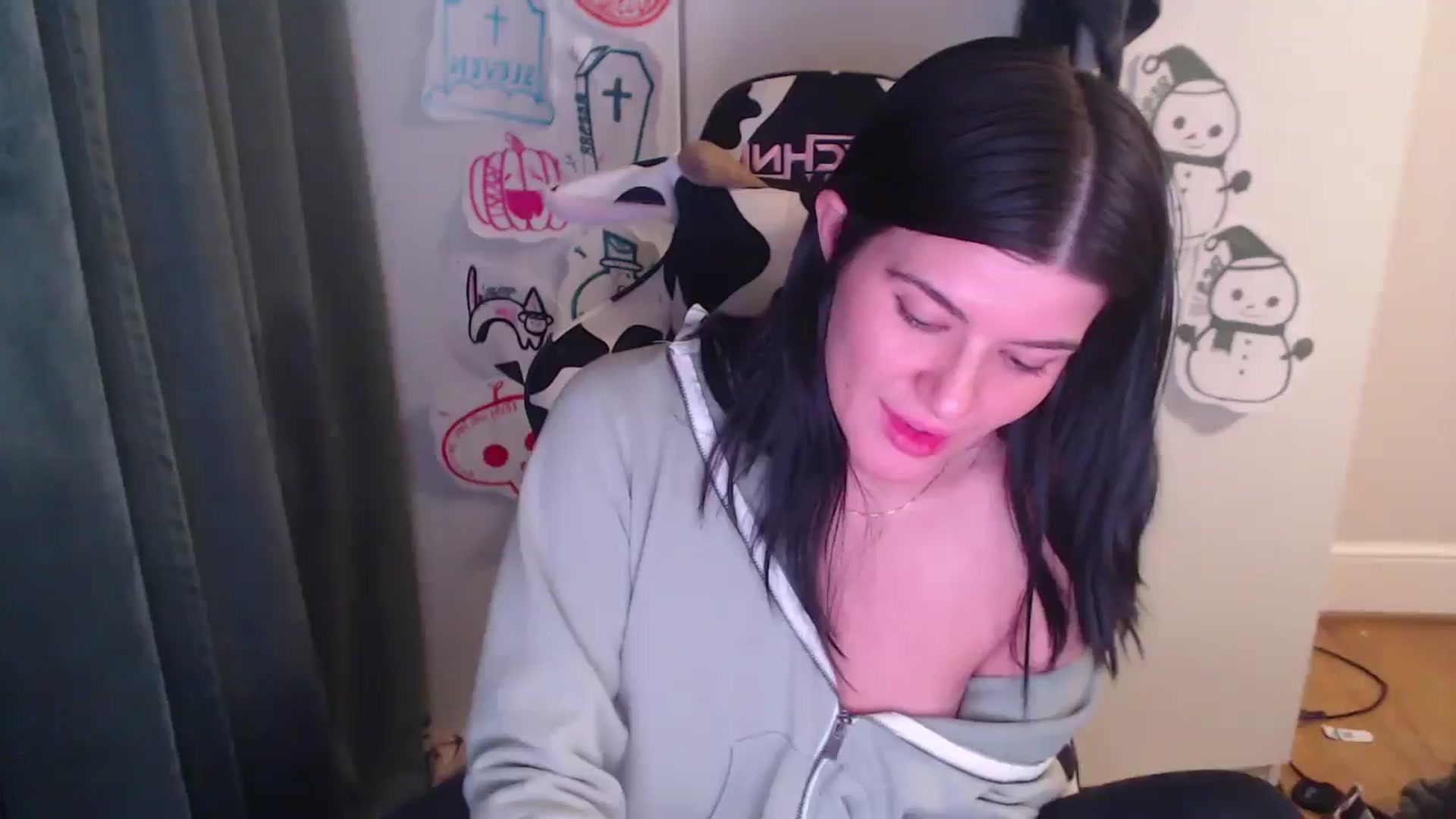 Gallery image thumbnail from Psychobaby's myfreecams stream on, 12/13/2025, 06:53 image 1 of 20