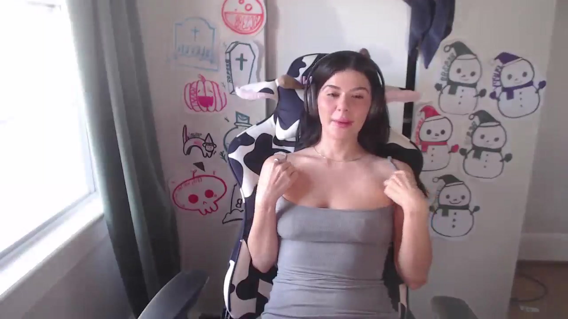 Gallery image thumbnail from Psychobaby's myfreecams stream on, 12/13/2025, 21:17 image 7 of 20