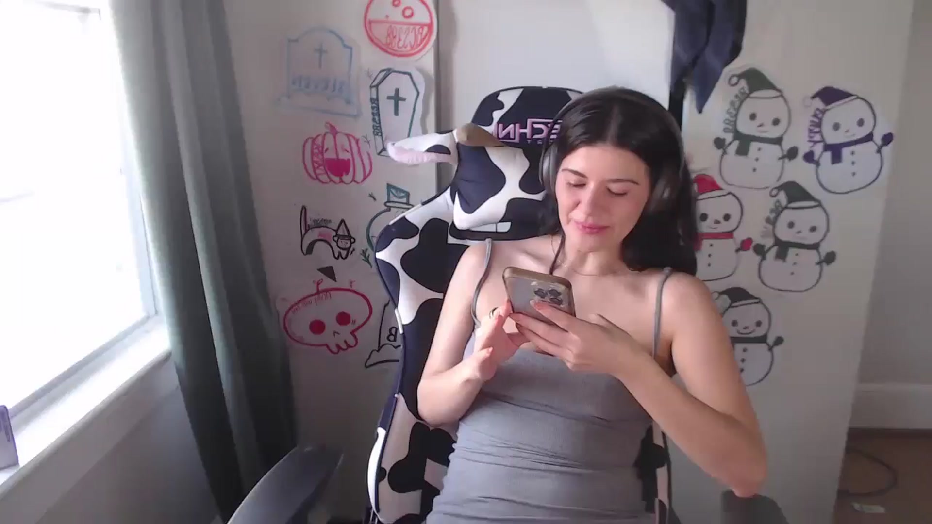 Gallery image thumbnail from Psychobaby's myfreecams stream on, 12/13/2025, 21:17 image 1 of 20