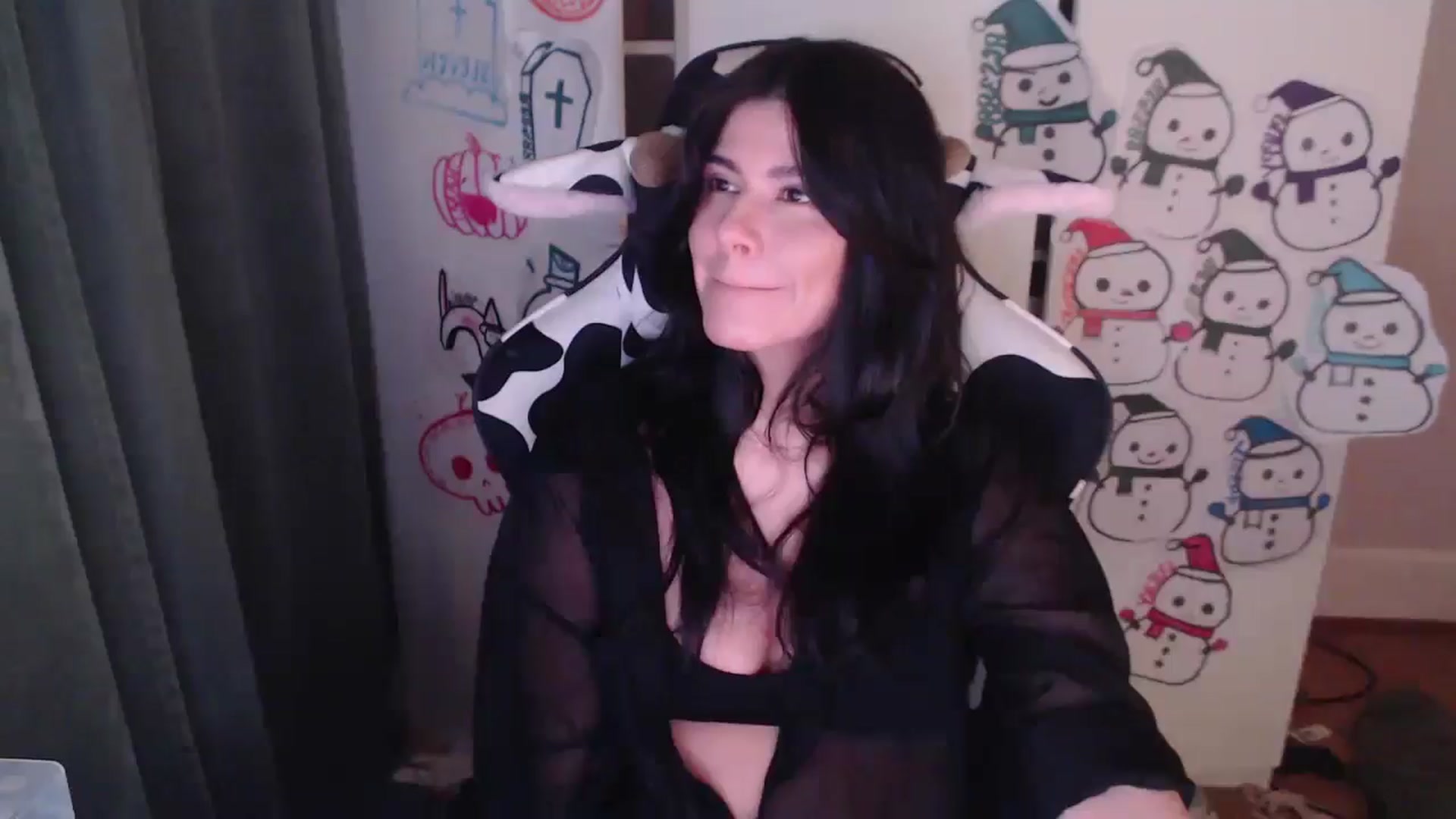 Gallery image thumbnail from Psychobaby's myfreecams stream on, 12/15/2025, 06:10 image 14 of 20