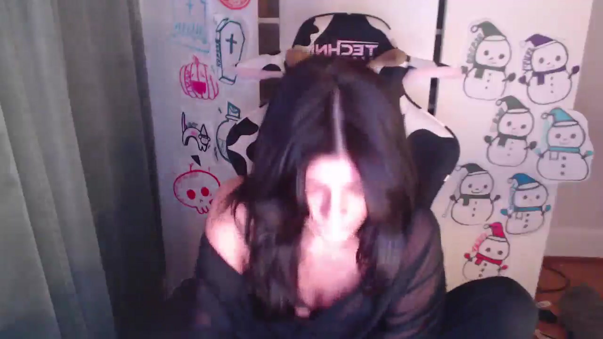 Gallery image thumbnail from Psychobaby's myfreecams stream on, 12/15/2025, 06:10 image 2 of 20