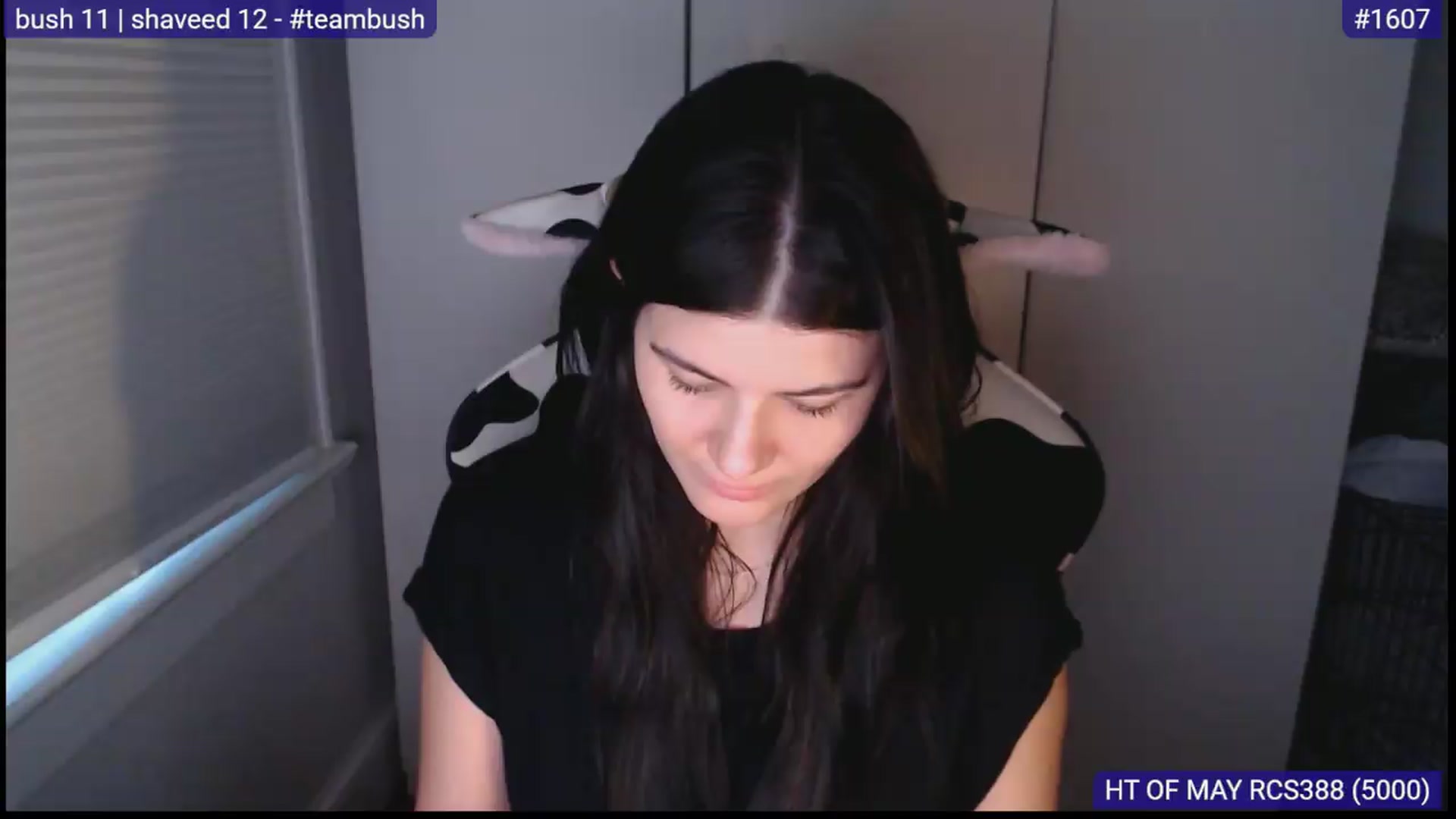 Gallery image thumbnail from Psychobaby's myfreecams stream on, 05/22/2026, 24:37 image 17 of 20