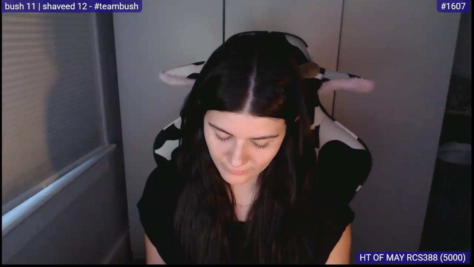 Gallery image thumbnail from Psychobaby's myfreecams stream on, 05/22/2026, 24:37 image 18 of 20