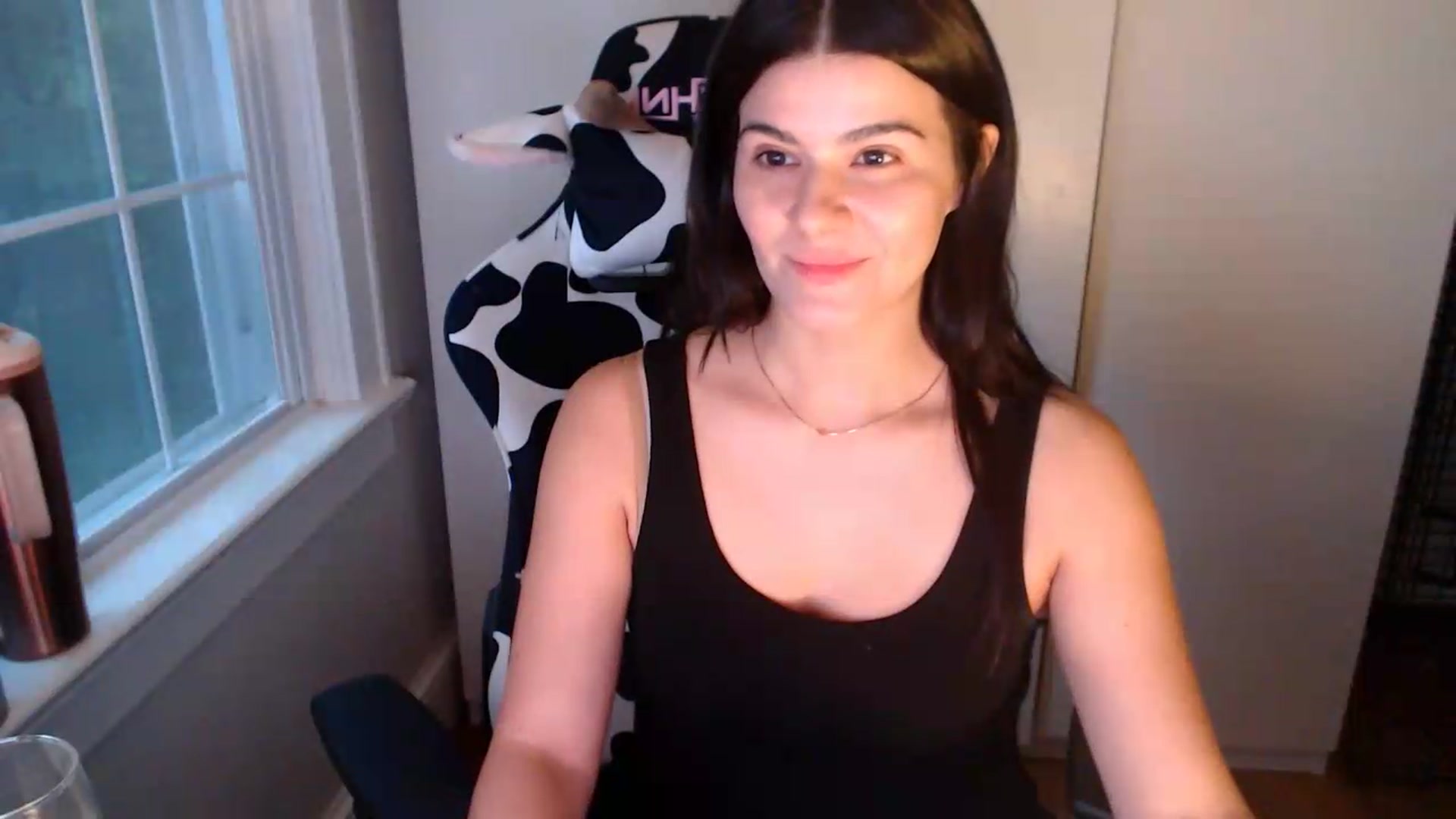 Gallery image thumbnail from Psychobaby's myfreecams stream on, 05/25/2026, 24:01 image 18 of 20