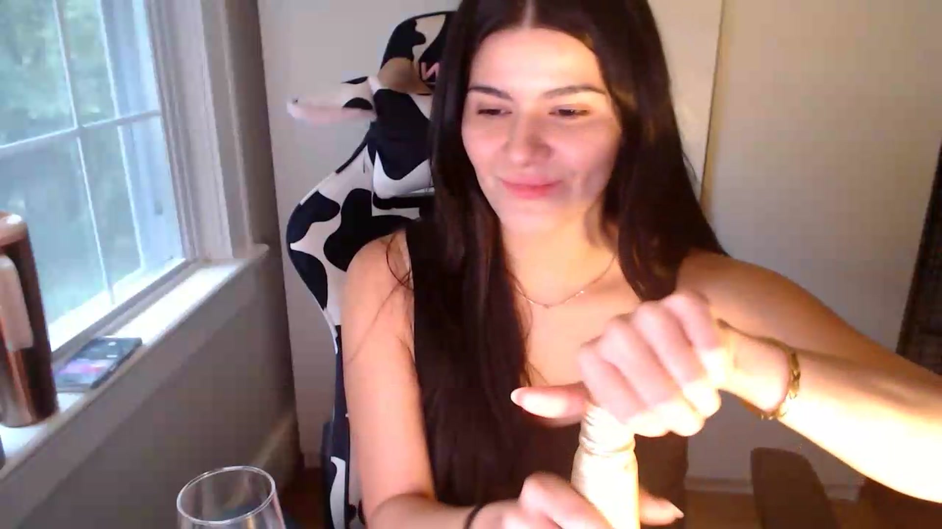 Gallery image thumbnail from Psychobaby's myfreecams stream on, 05/25/2026, 24:01 image 16 of 20