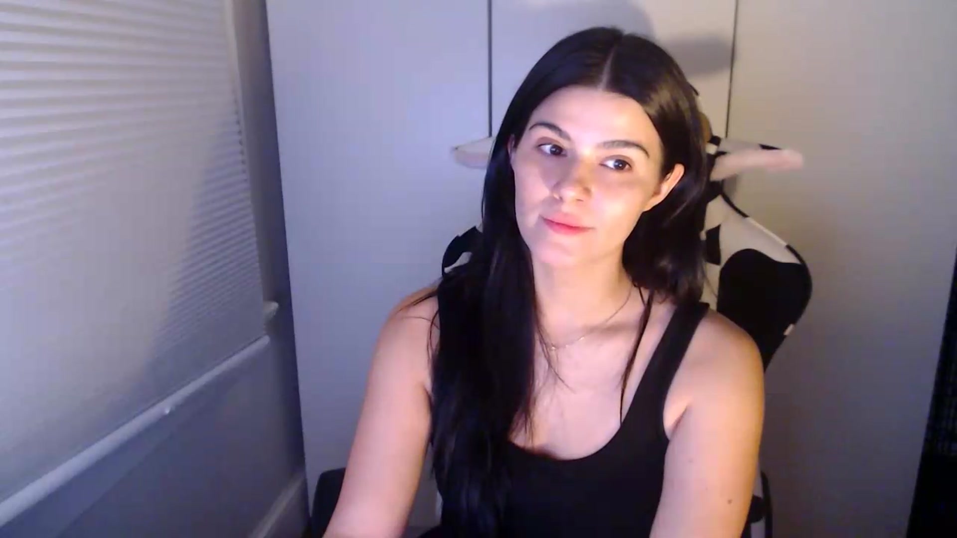 Gallery image thumbnail from Psychobaby's myfreecams stream on, 05/25/2026, 01:25 image 5 of 20