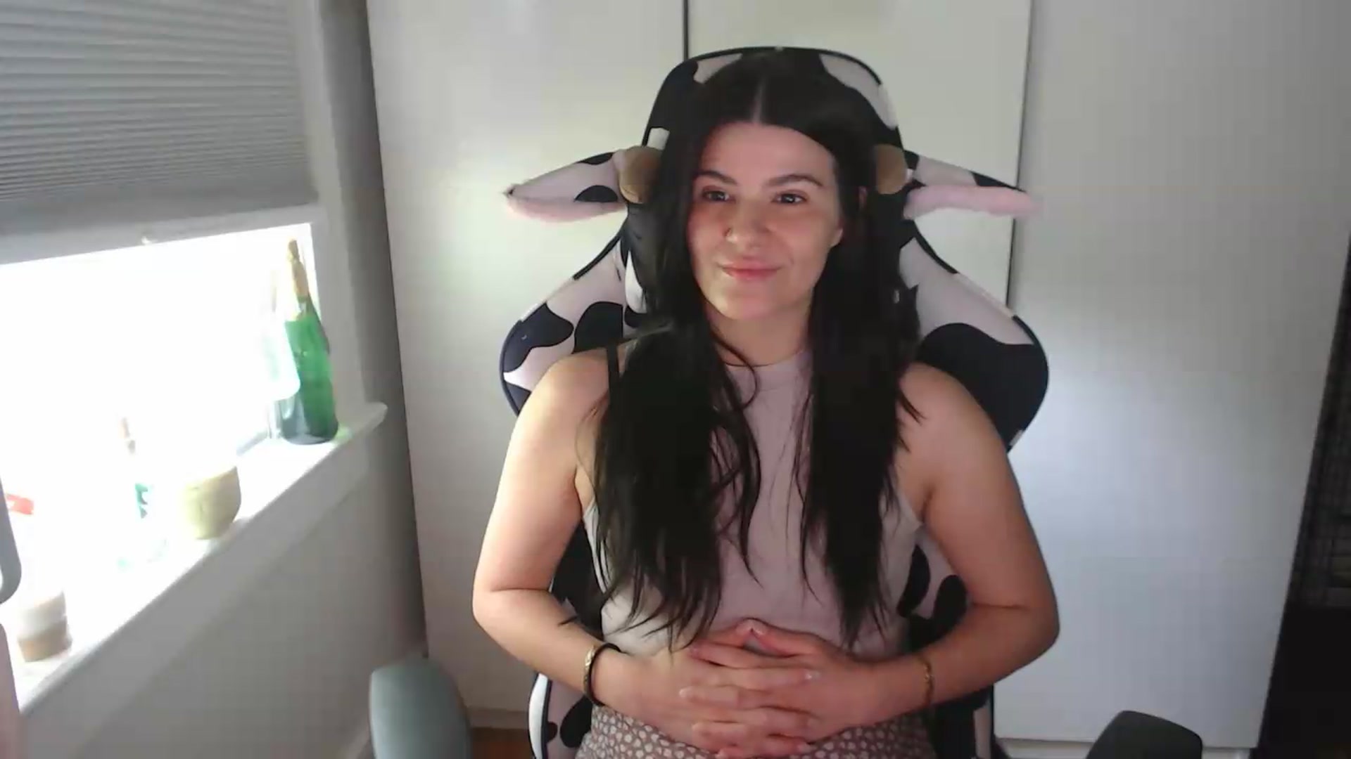 Gallery image thumbnail from Psychobaby's myfreecams stream on, 05/25/2026, 22:52 image 6 of 20