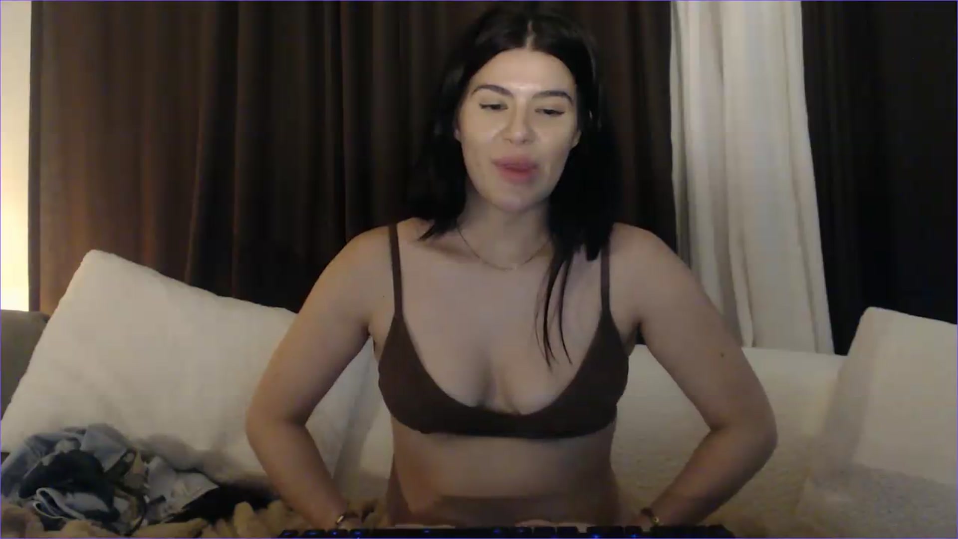 Gallery image thumbnail from Psychobaby's myfreecams stream on, 06/01/2026, 08:28 image 11 of 20