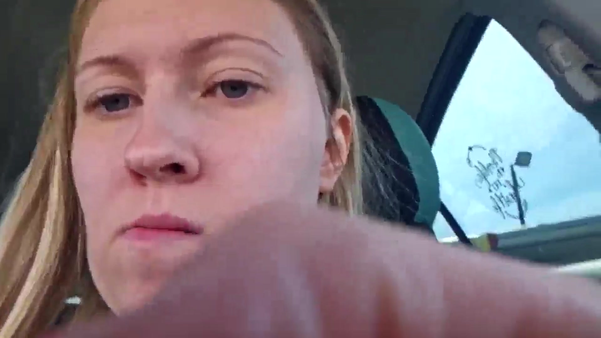 Gallery image thumbnail from Psychobutsexy's myfreecams stream on, 05/30/2024, 15:34 image 18 of 20