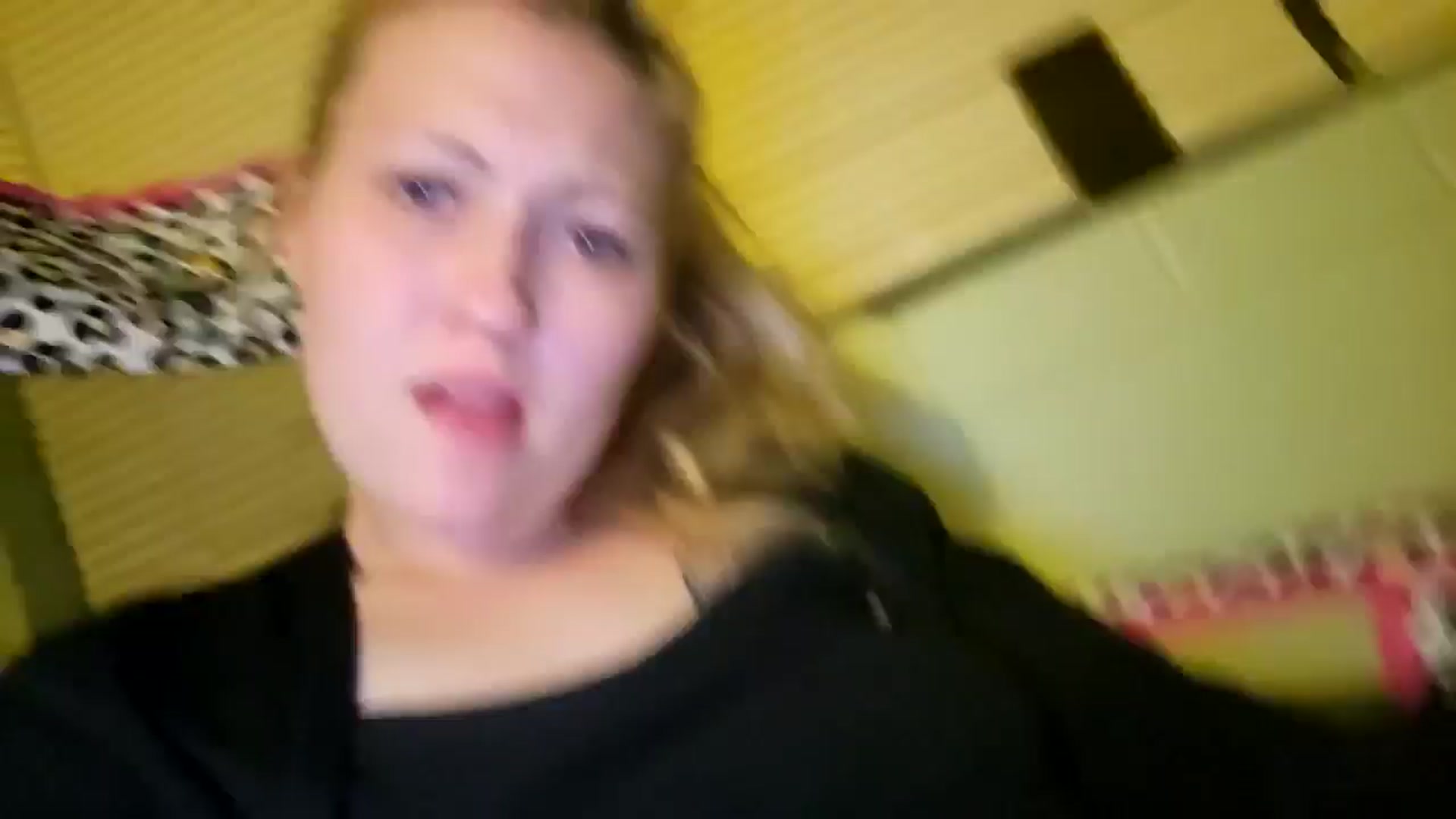 Gallery image thumbnail from Psychobutsexy's myfreecams stream on, 07/16/2024, 08:40 image 3 of 20