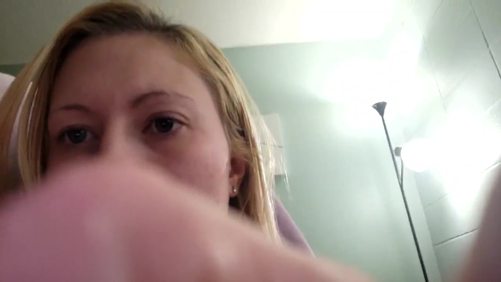 Gallery image thumbnail from Psychobutsexy's myfreecams stream on, 07/23/2024, 18:16 image 17 of 20