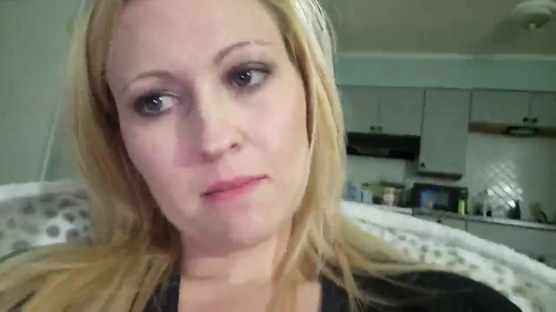 Gallery image thumbnail from Psychobutsexy's myfreecams stream on, 07/27/2024, 09:17 image 8 of 20