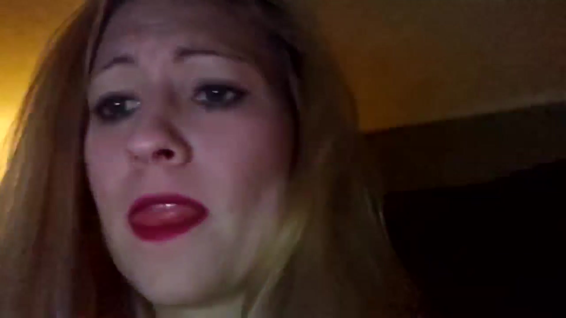 Gallery image thumbnail from Psychobutsexy's myfreecams stream on, 08/18/2024, 10:43 image 3 of 20