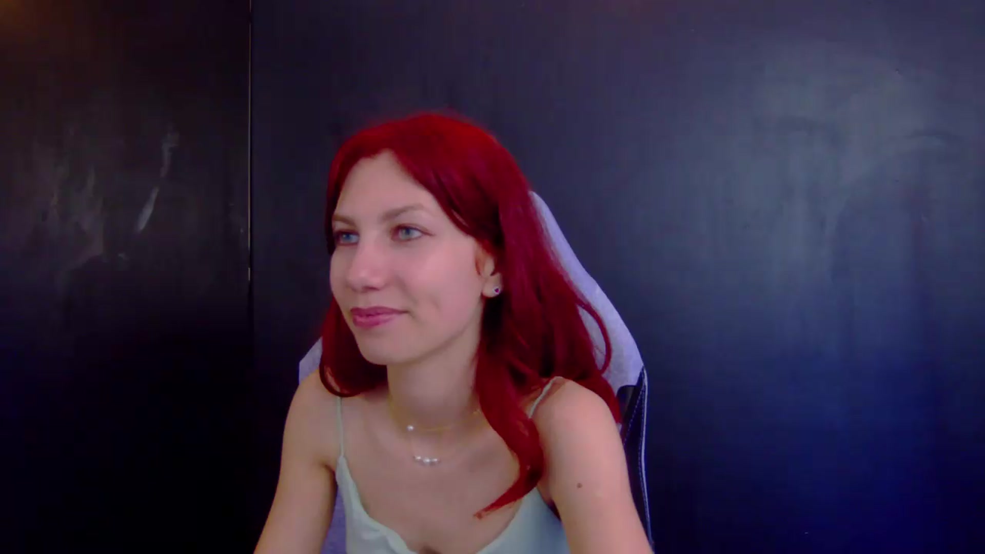 Gallery image thumbnail from Ptptpt_potato's myfreecams stream on, 06/16/2026, 01:06 image 8 of 20