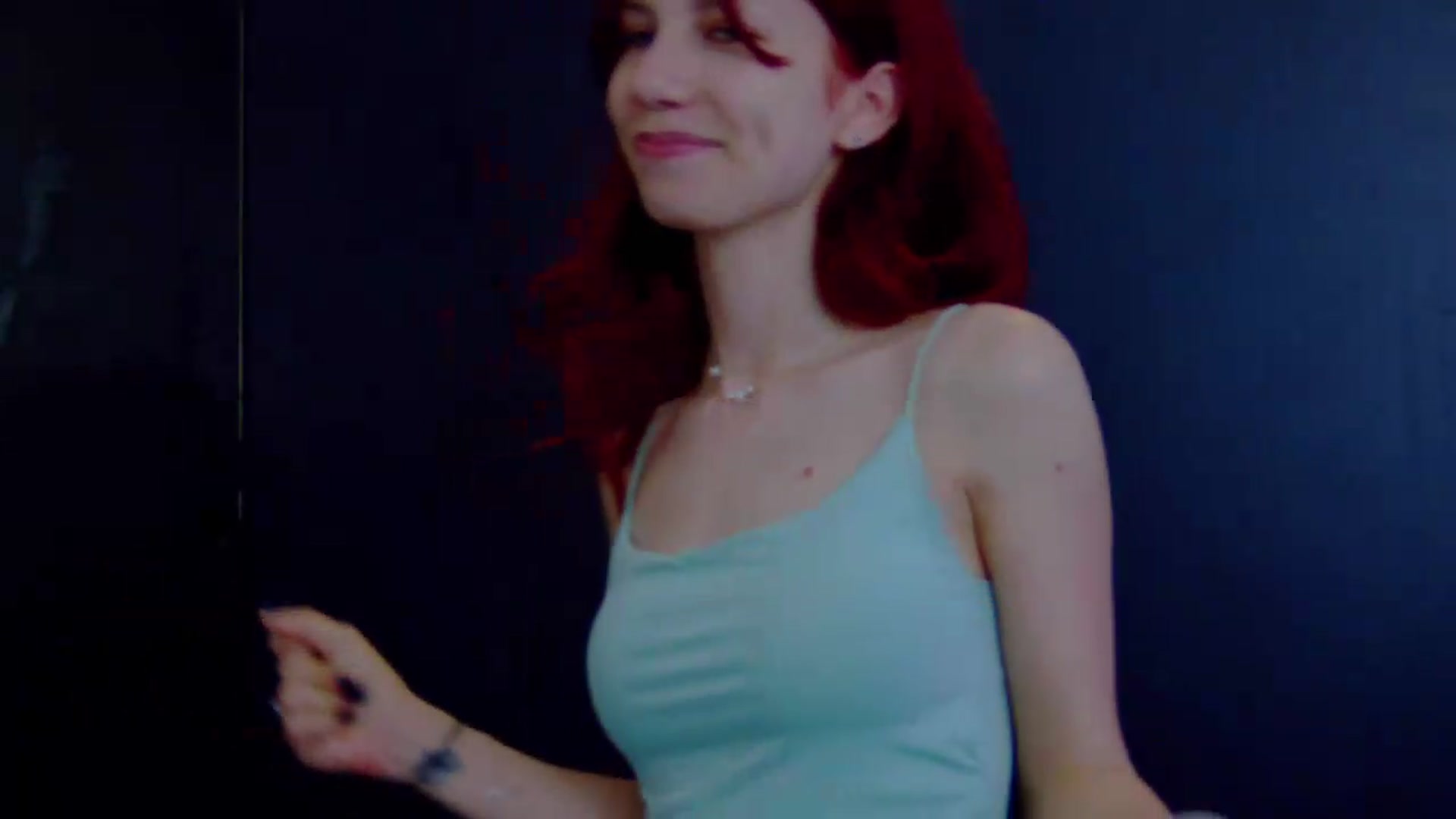 Gallery image thumbnail from Ptptpt_potato's myfreecams stream on, 06/16/2026, 01:06 image 14 of 20