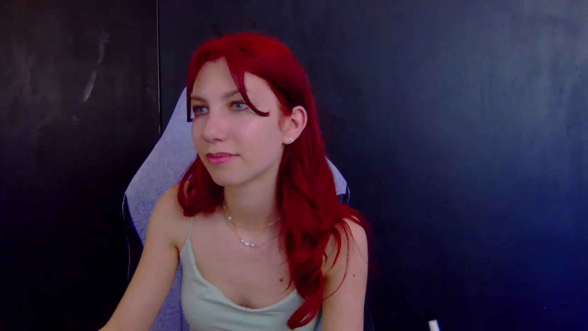 Gallery image thumbnail from Ptptpt_potato's myfreecams stream on, 06/16/2026, 01:59 image 11 of 20