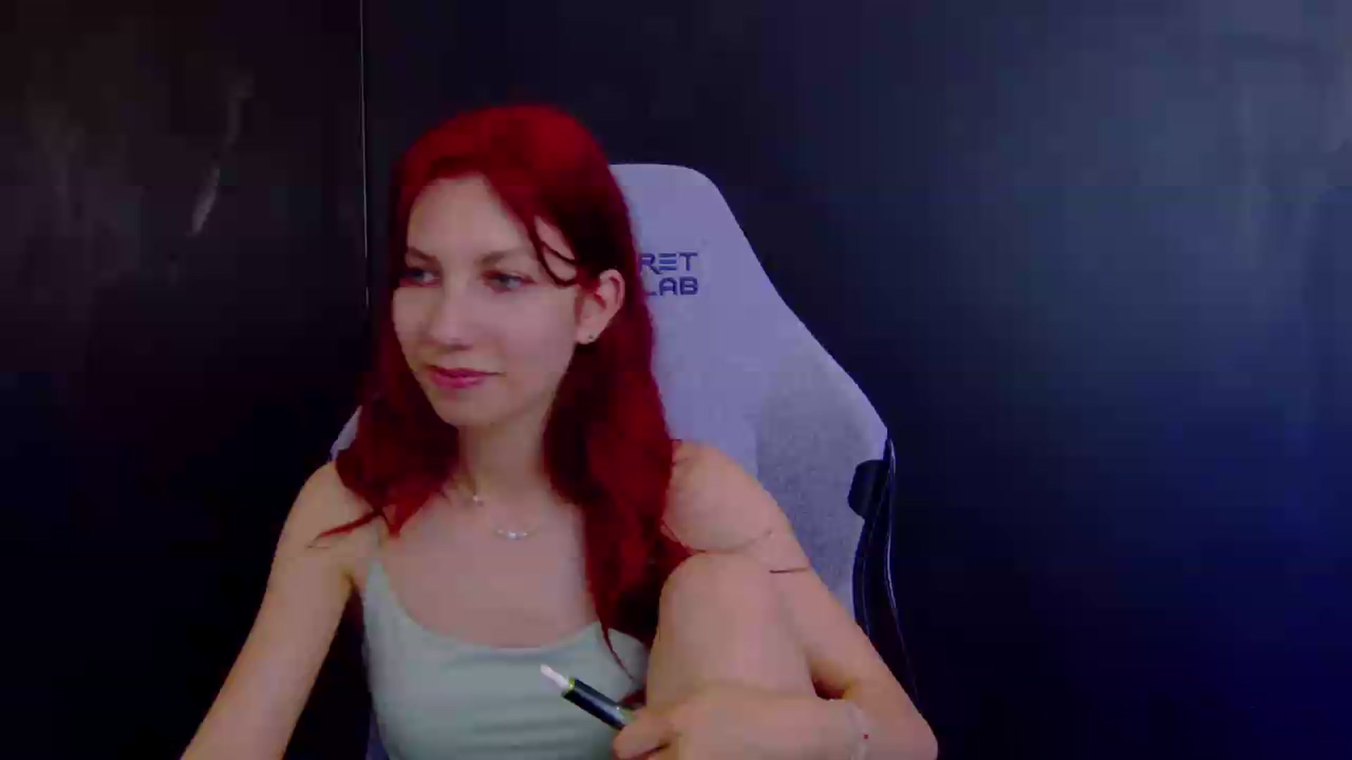 Gallery image thumbnail from Ptptpt_potato's myfreecams stream on, 06/16/2026, 01:59 image 3 of 20