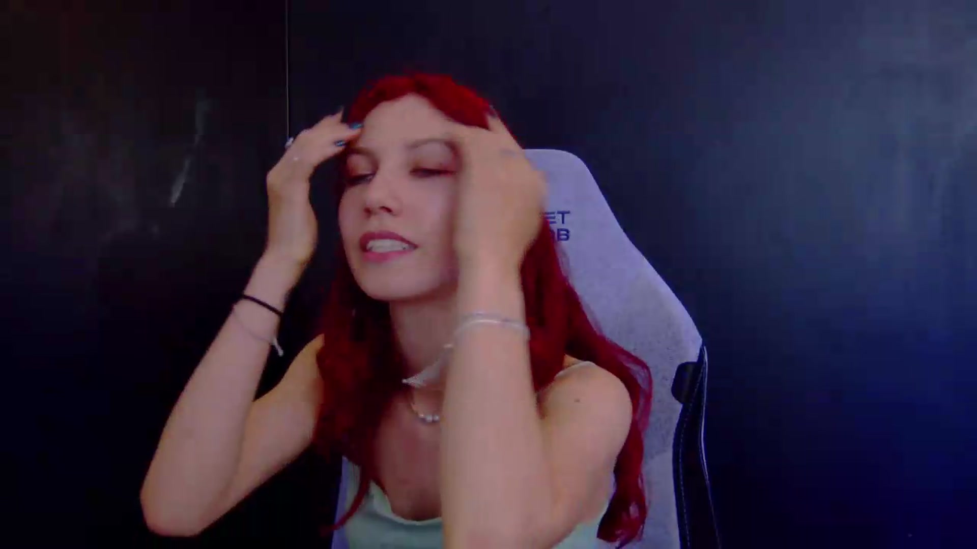 Gallery image thumbnail from Ptptpt_potato's myfreecams stream on, 06/16/2026, 04:23 image 17 of 20