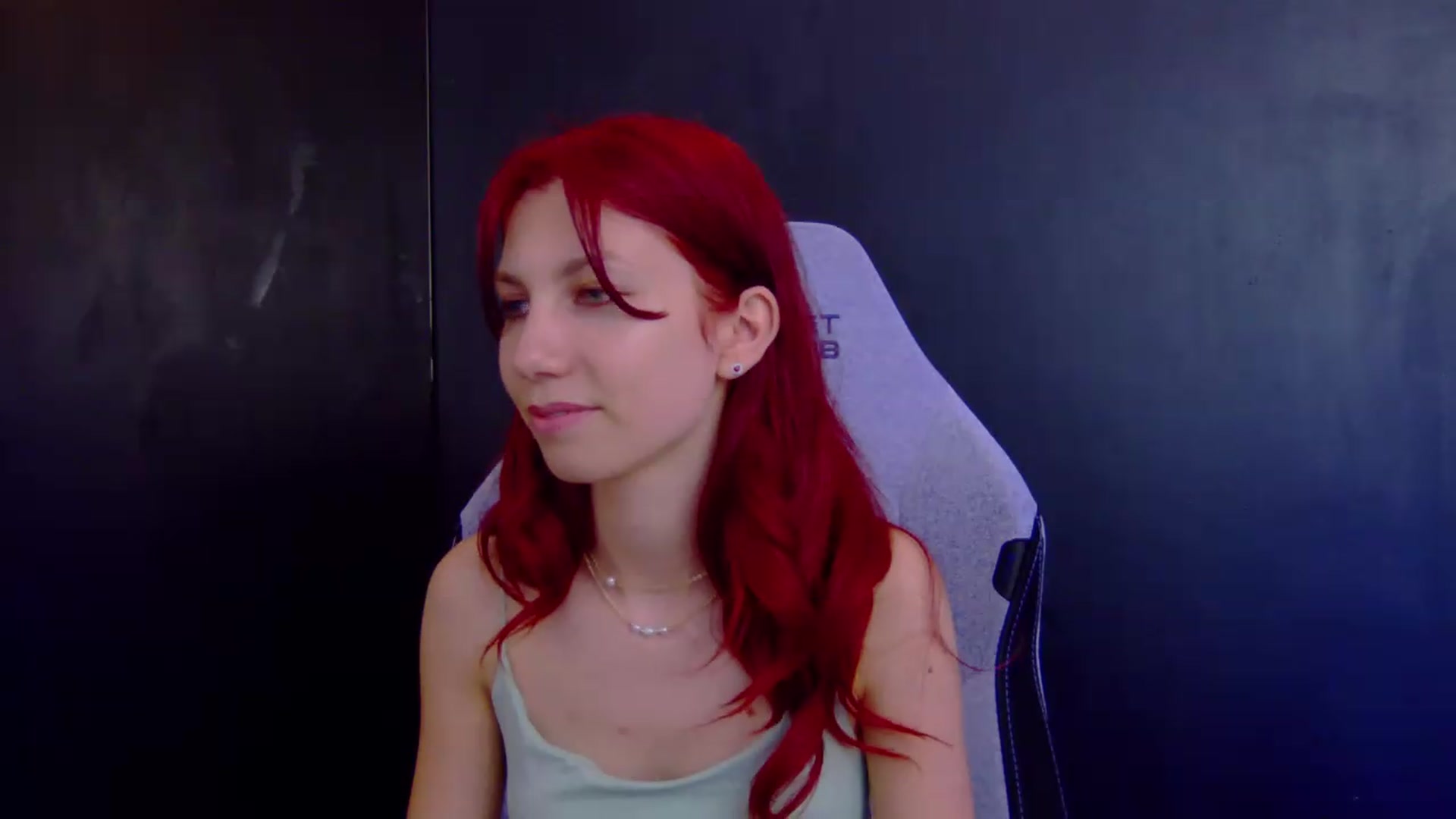 Gallery image thumbnail from Ptptpt_potato's myfreecams stream on, 06/16/2026, 04:23 image 15 of 20