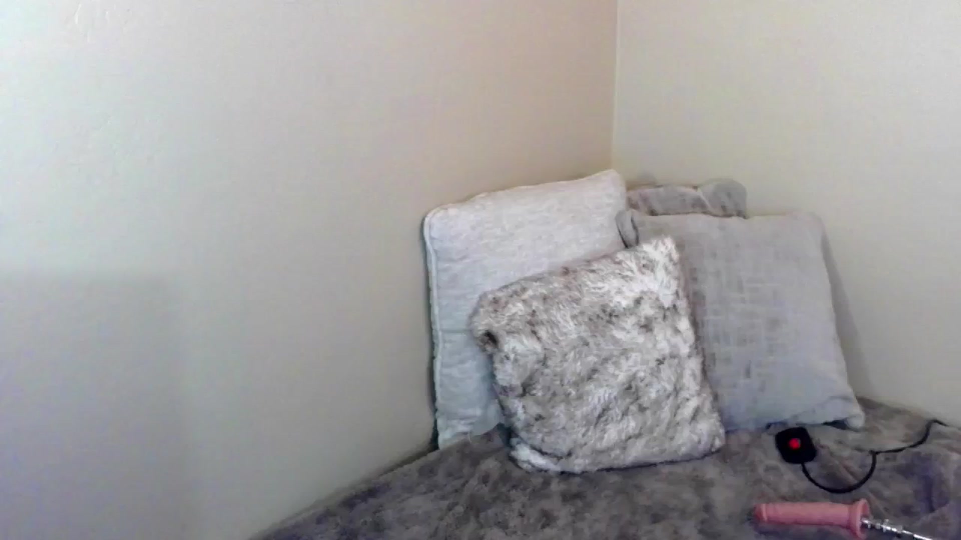 Gallery image thumbnail from PuddinXx's myfreecams stream on, 07/12/2024, 06:09 image 14 of 20