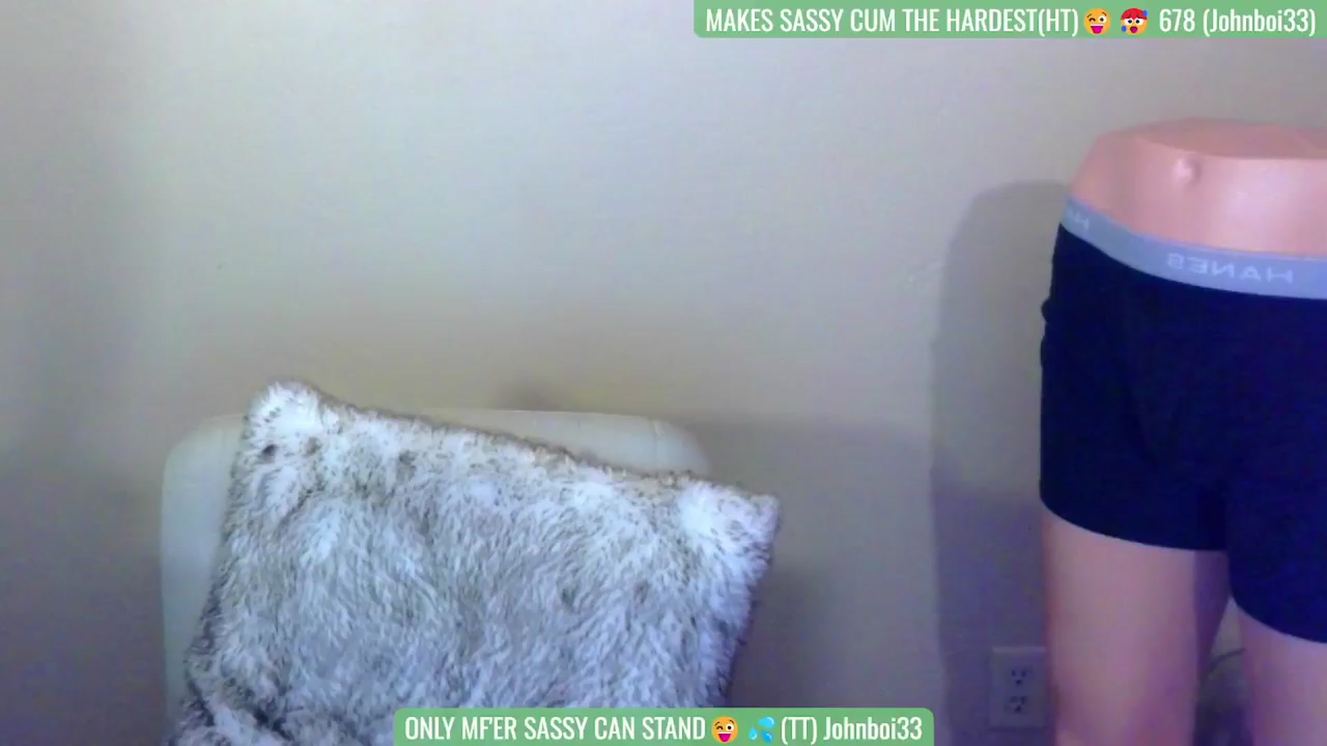 Gallery image thumbnail from Puddin_Cup's myfreecams stream on, 06/16/2024, 05:59 image 16 of 20