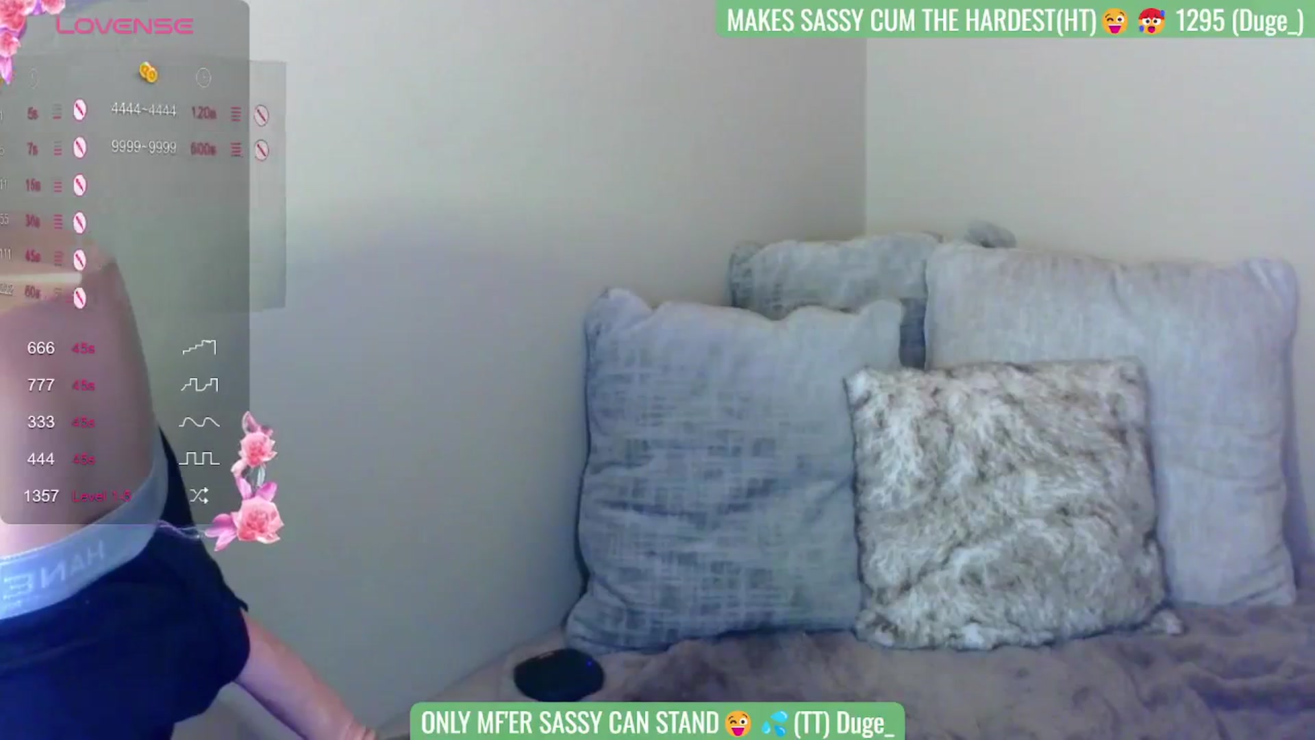 Gallery image thumbnail from Puddin_Cup's myfreecams stream on, 06/16/2024, 12:05 image 18 of 20