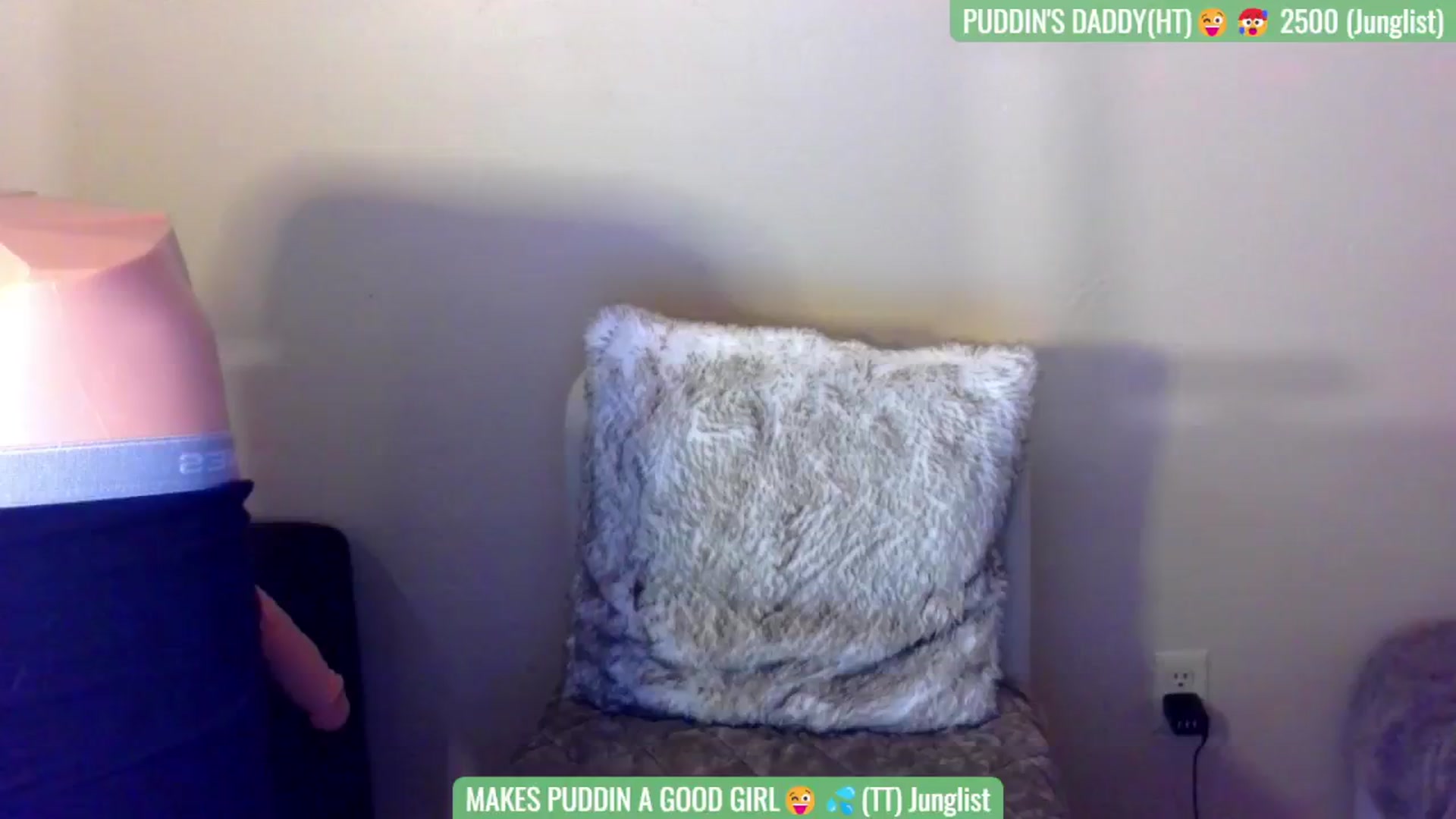 Gallery image thumbnail from Puddin_Cup's myfreecams stream on, 06/29/2024, 19:46 image 3 of 20