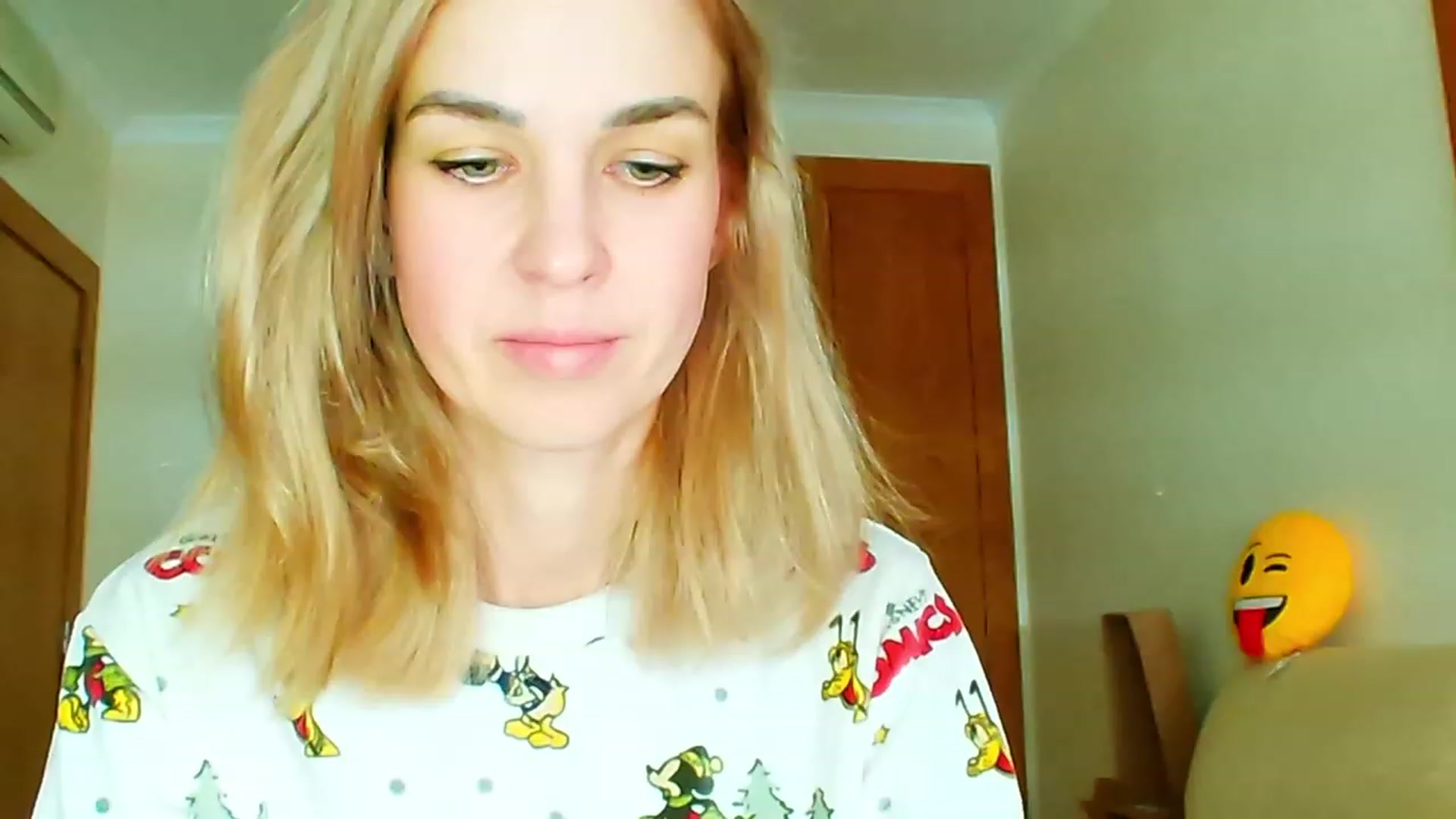 Gallery image thumbnail from Pulyaua's myfreecams stream on, 02/25/2023, 12:47 image 14 of 20