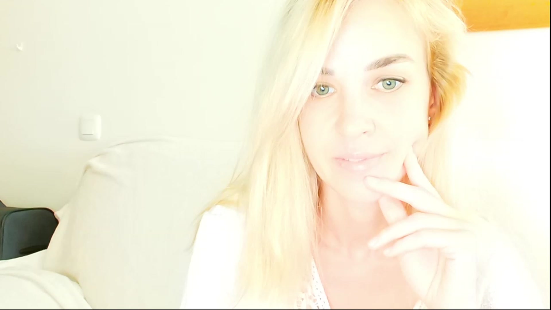 Gallery image thumbnail from Pulyaua's myfreecams stream on, 07/02/2023, 13:44 image 12 of 20