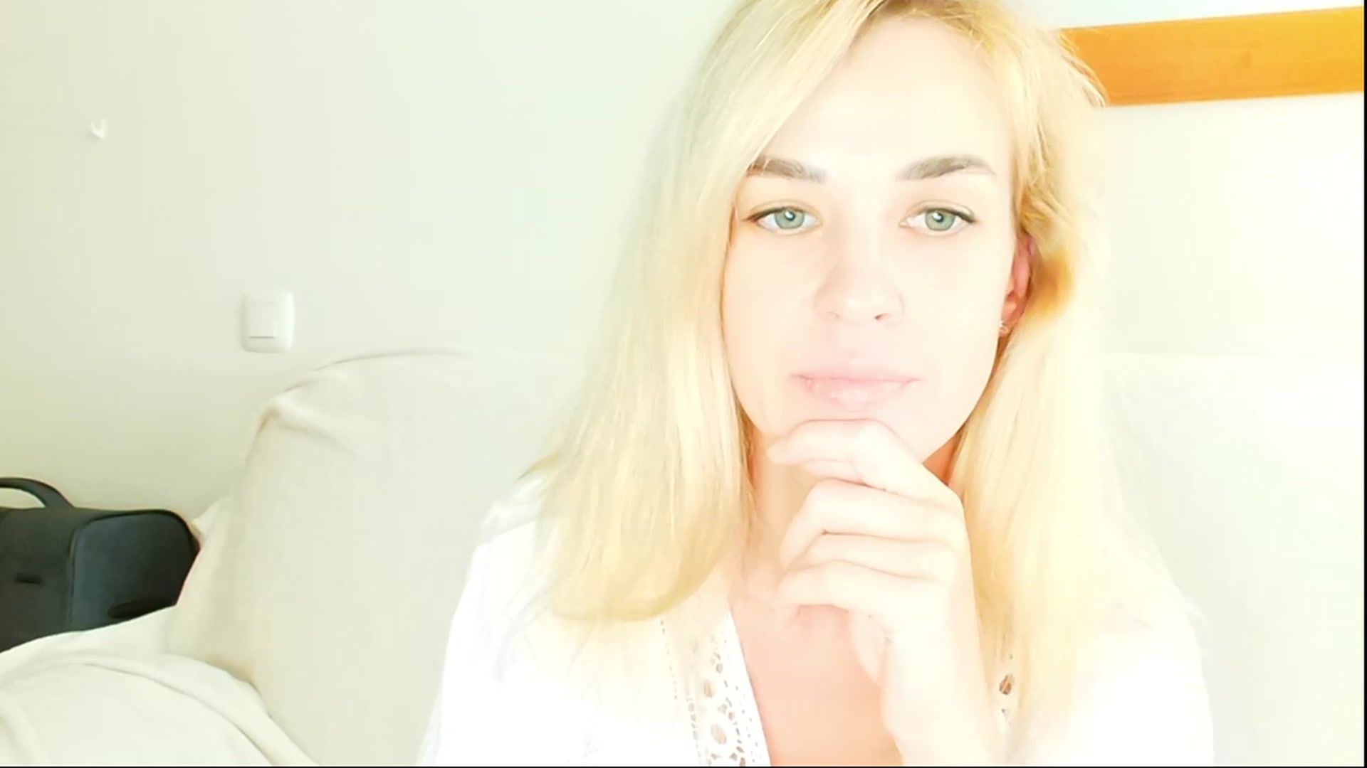 Gallery image thumbnail from Pulyaua's myfreecams stream on, 07/02/2023, 13:44 image 6 of 20