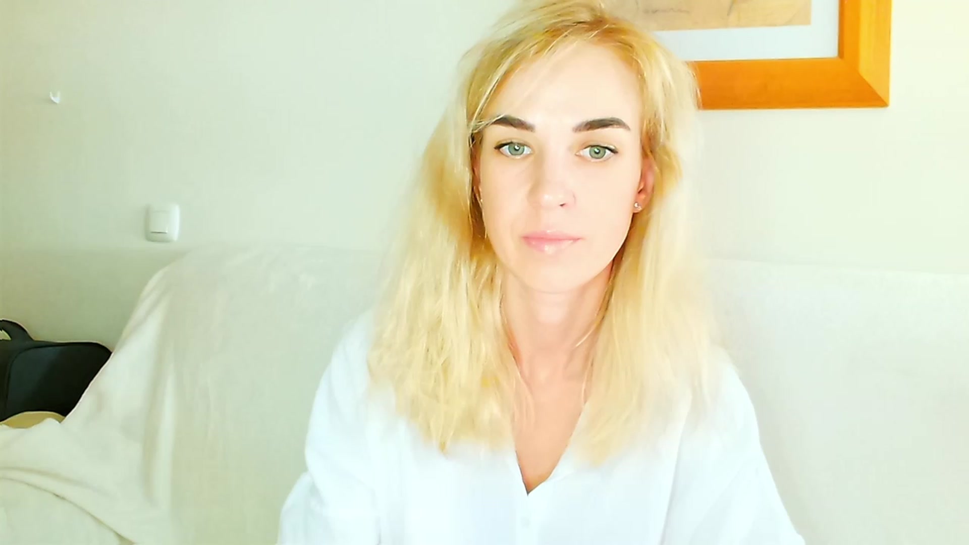 Gallery image thumbnail from Pulyaua's myfreecams stream on, 07/22/2023, 13:24 image 1 of 20