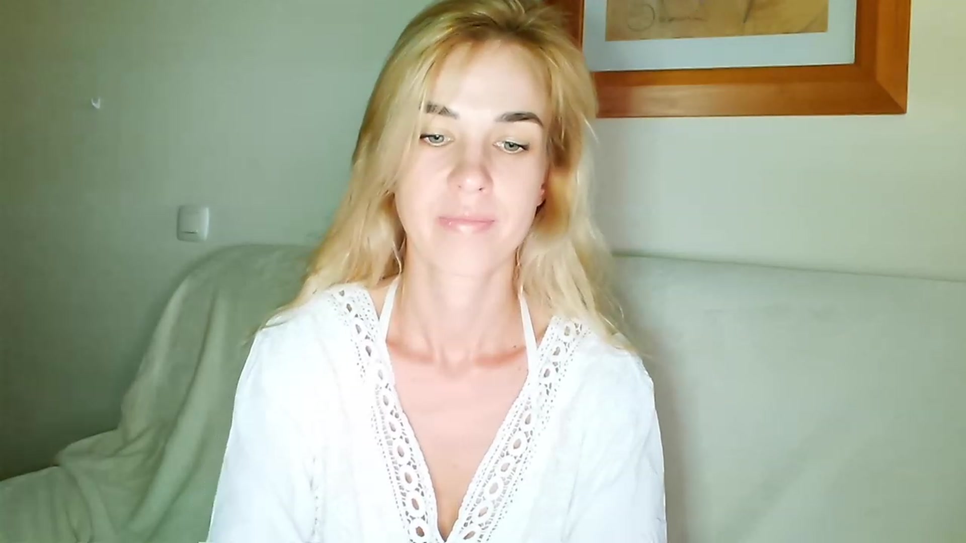 Gallery image thumbnail from Pulyaua's myfreecams stream on, 07/29/2023, 12:20 image 17 of 20