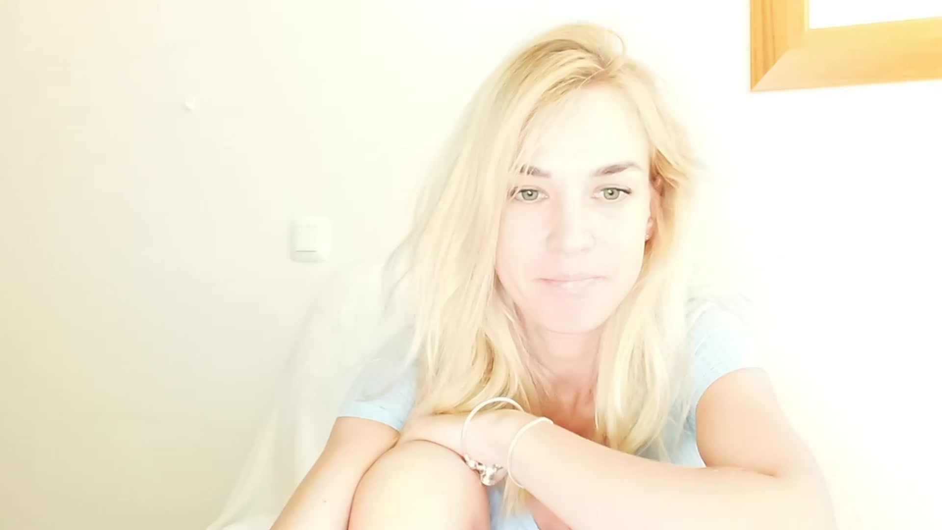 Gallery image thumbnail from Pulyaua's myfreecams stream on, 08/13/2023, 15:43 image 12 of 20