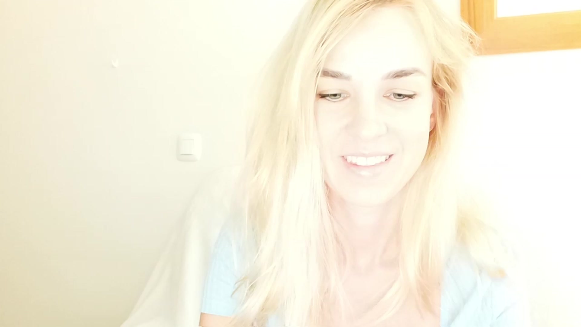 Gallery image thumbnail from Pulyaua's myfreecams stream on, 08/13/2023, 15:43 image 10 of 20