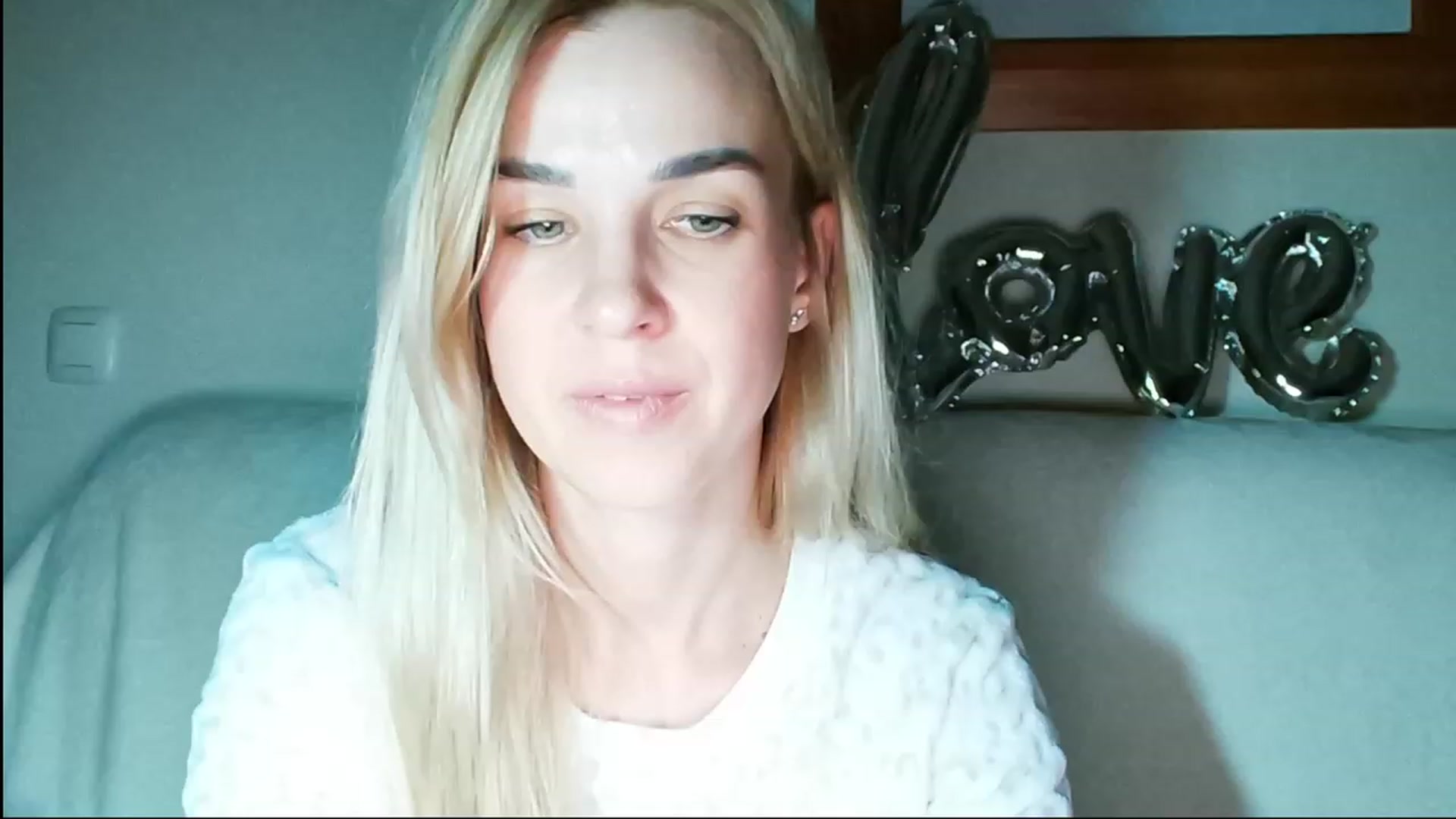 Gallery image thumbnail from Pulyaua's myfreecams stream on, 03/03/2024, 19:31 image 5 of 20