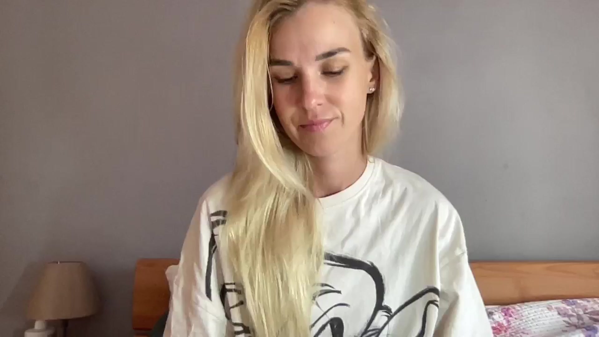 Gallery image thumbnail from Pulyaua's myfreecams stream on, 08/31/2024, 13:42 image 18 of 20