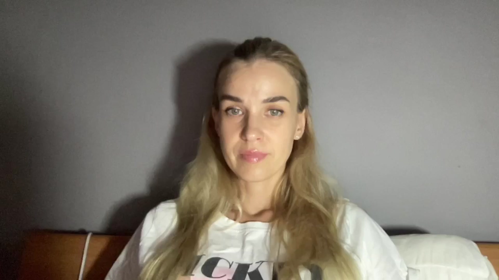 Gallery image thumbnail from Pulyaua's myfreecams stream on, 10/05/2024, 18:33 image 2 of 20