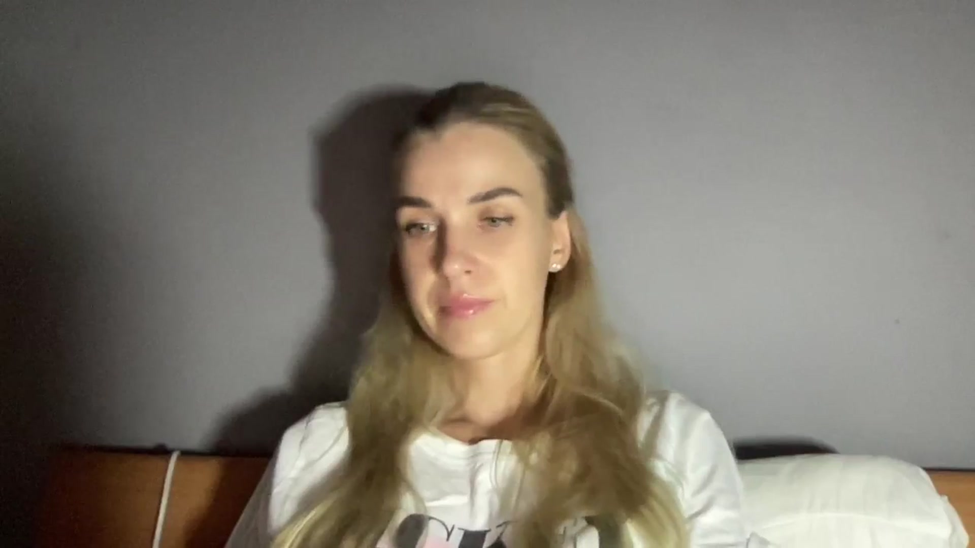 Gallery image thumbnail from Pulyaua's myfreecams stream on, 10/05/2024, 18:33 image 13 of 20
