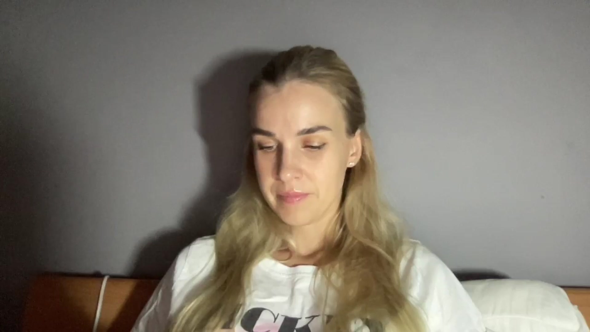 Gallery image thumbnail from Pulyaua's myfreecams stream on, 10/05/2024, 18:33 image 4 of 20