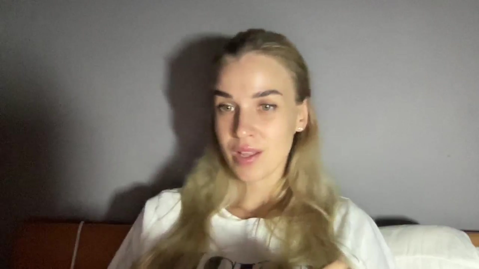 Gallery image thumbnail from Pulyaua's myfreecams stream on, 10/05/2024, 18:33 image 20 of 20