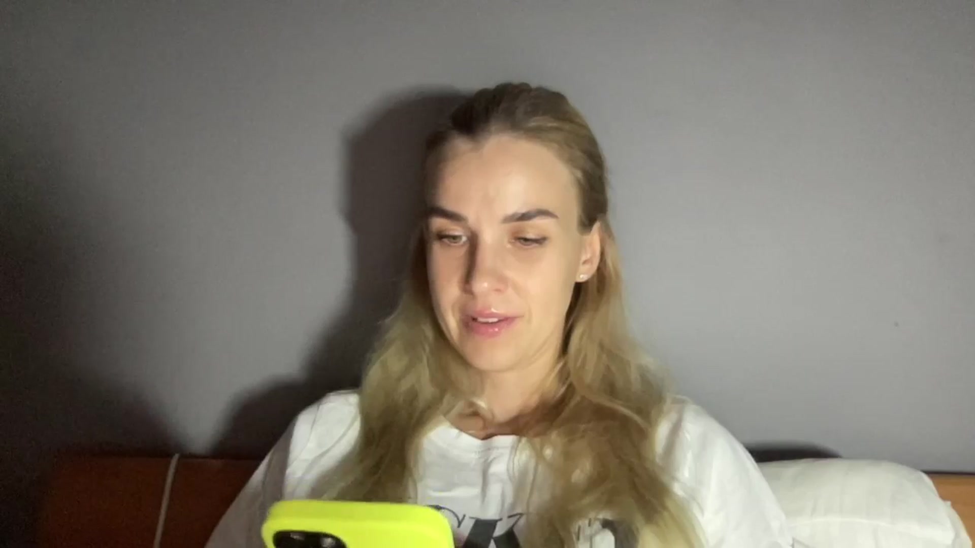 Gallery image thumbnail from Pulyaua's myfreecams stream on, 10/05/2024, 18:33 image 6 of 20