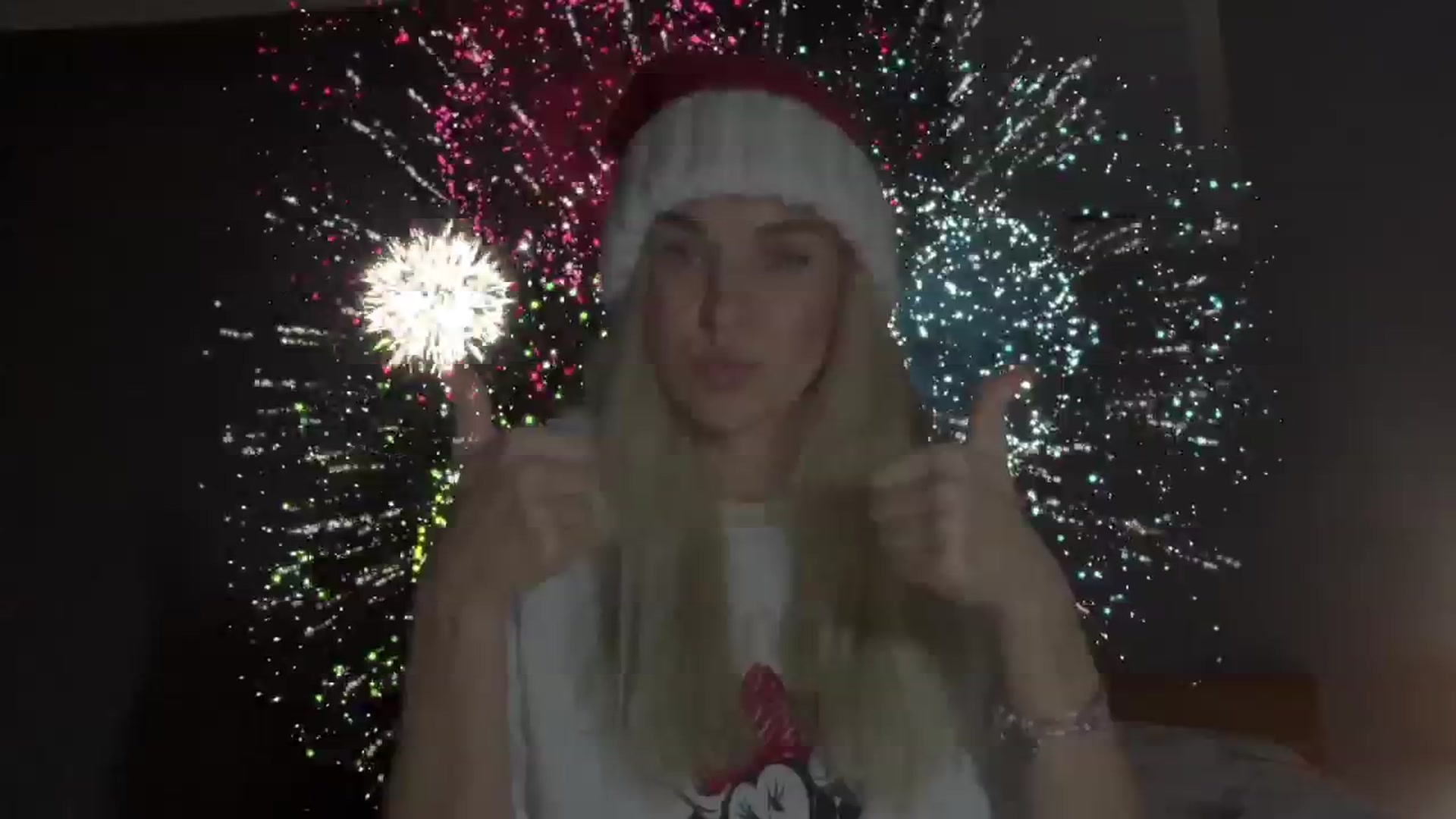 Gallery image thumbnail from Pulyaua's myfreecams stream on, 01/03/2025, 19:07 image 17 of 20