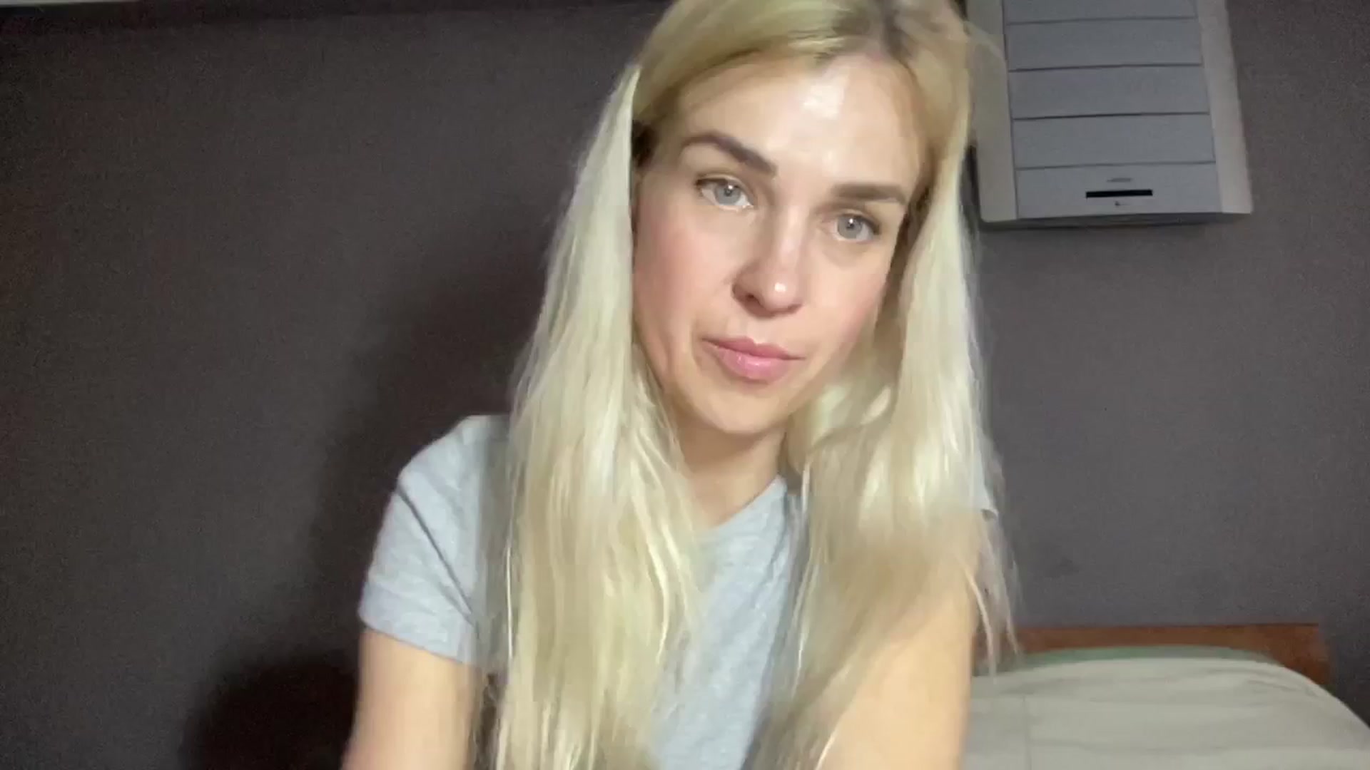 Gallery image thumbnail from Pulyaua's myfreecams stream on, 01/20/2025, 14:52 image 15 of 20