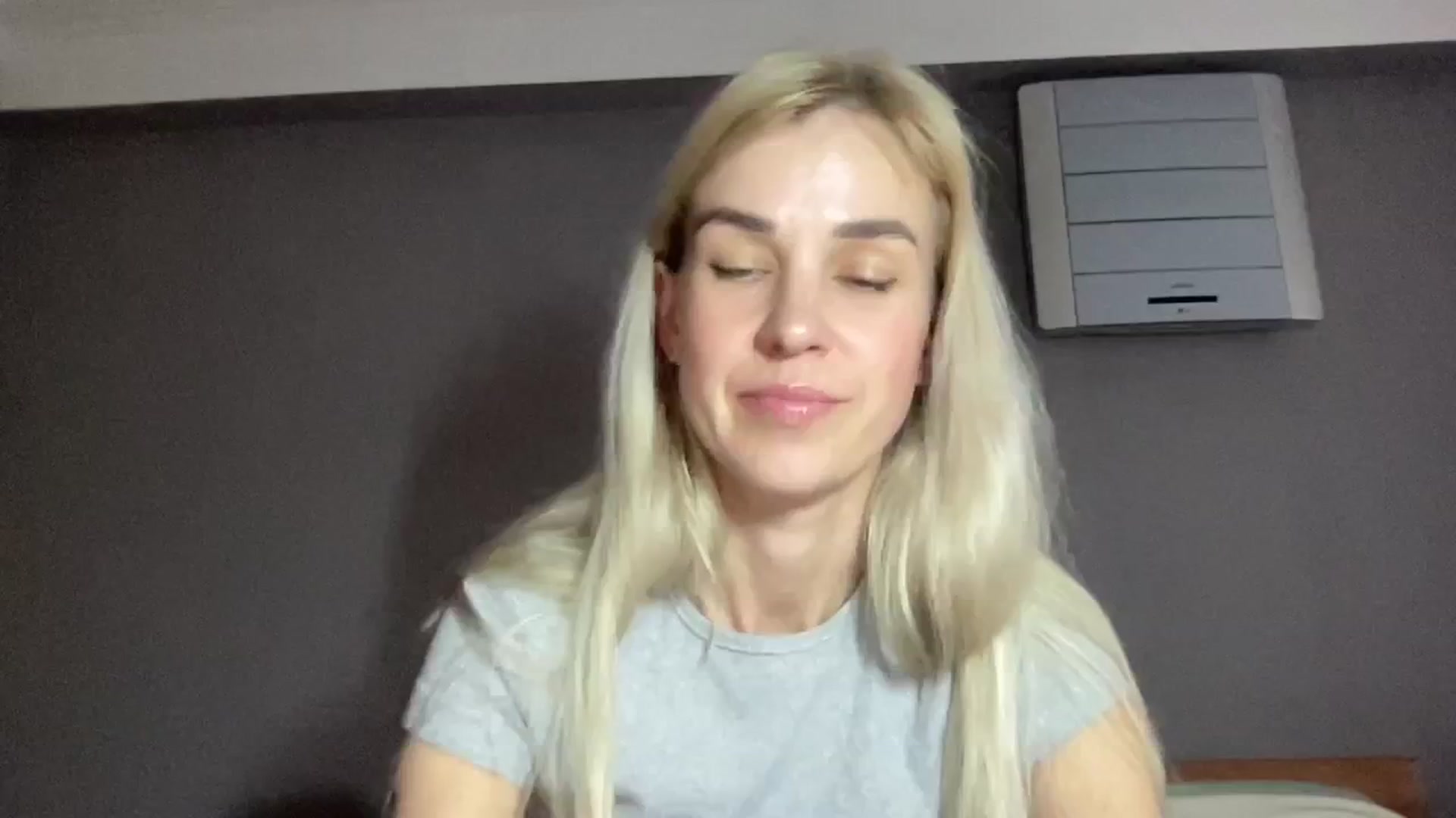 Gallery image thumbnail from Pulyaua's myfreecams stream on, 01/20/2025, 14:52 image 1 of 20