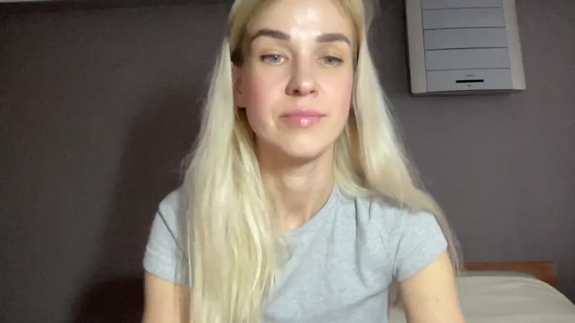 Gallery image thumbnail from Pulyaua's myfreecams stream on, 01/20/2025, 14:52 image 17 of 20