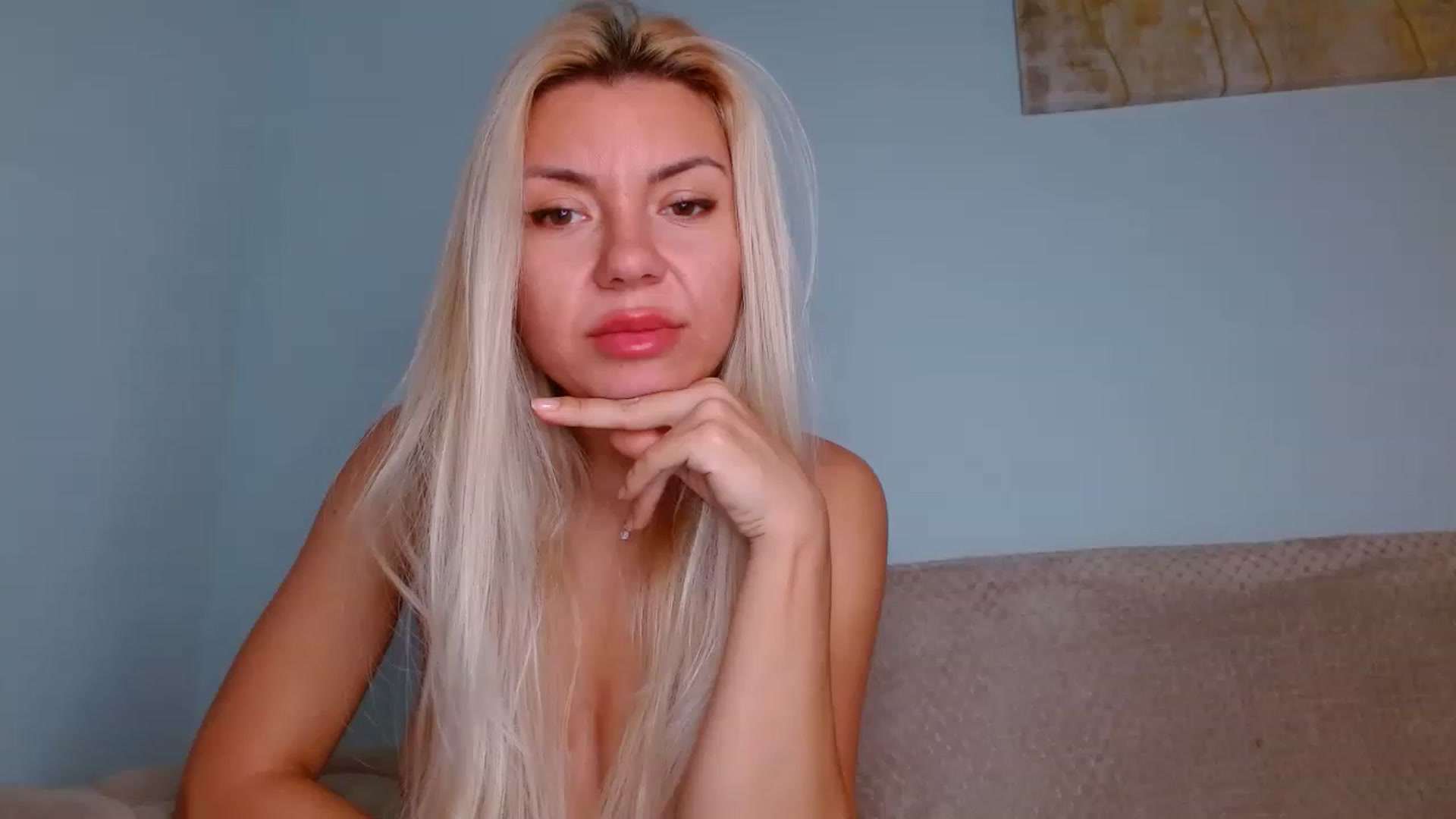 Gallery image thumbnail from Pumpingirl's myfreecams stream on, 12/01/2022, 22:39 image 4 of 20