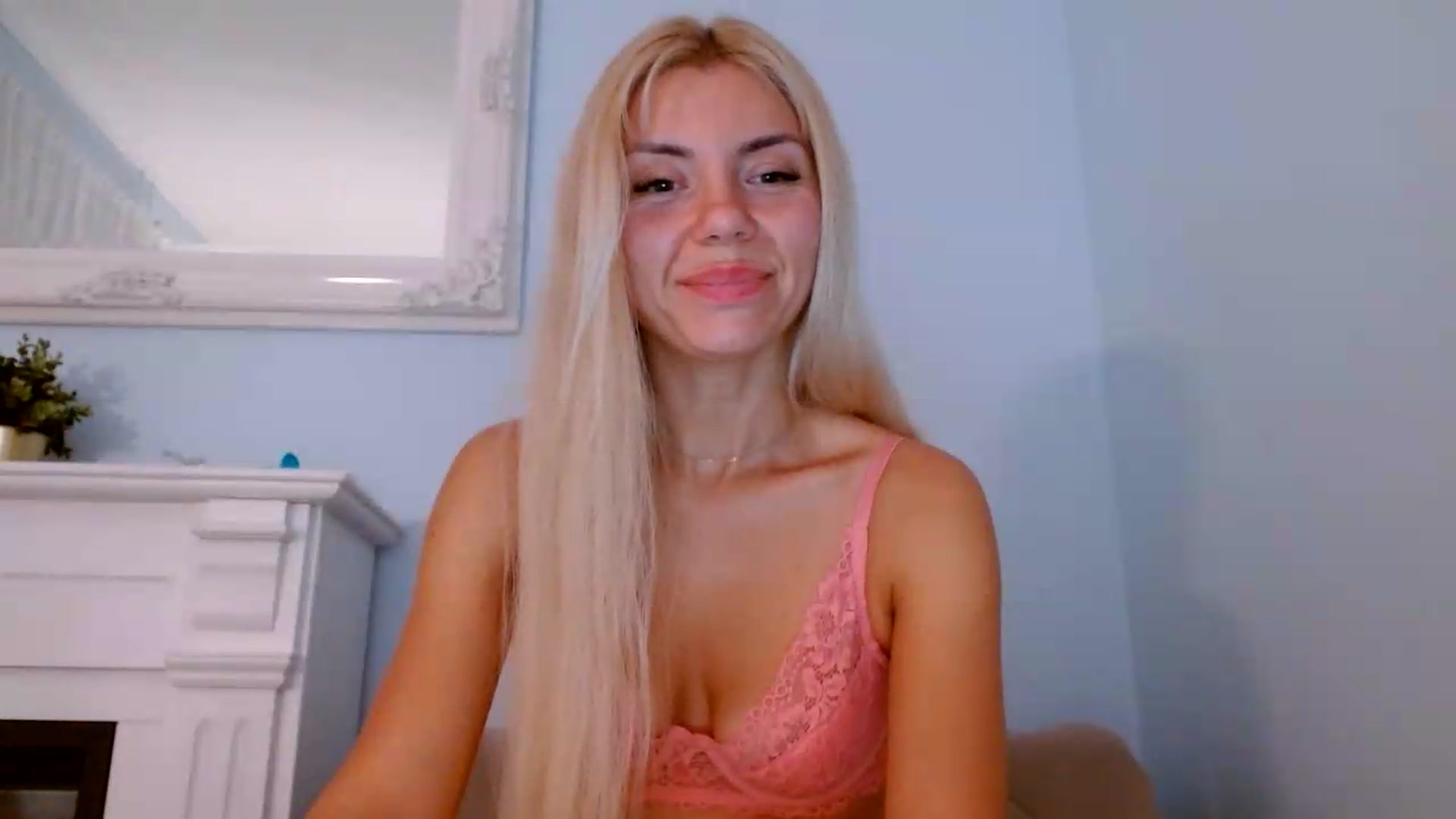 Gallery image thumbnail from Pumpingirl's myfreecams stream on, 08/04/2026, 21:05 image 20 of 20