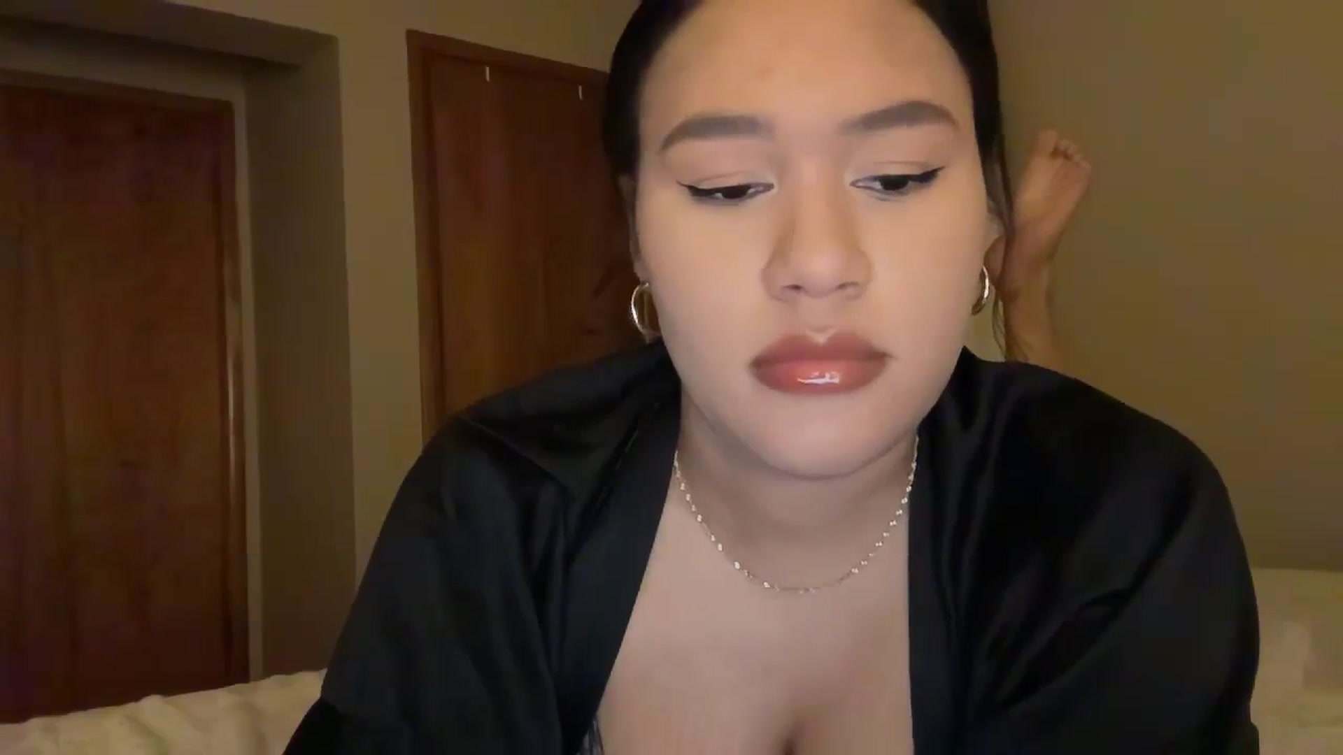 Gallery image thumbnail from Pumpk1nSpice's myfreecams stream on, 12/29/2023, 03:17 image 3 of 20